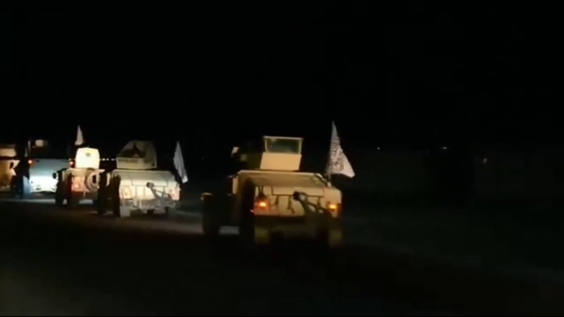 Talibowie zaatakowali Pakistan. Używają amerykańskiej broni