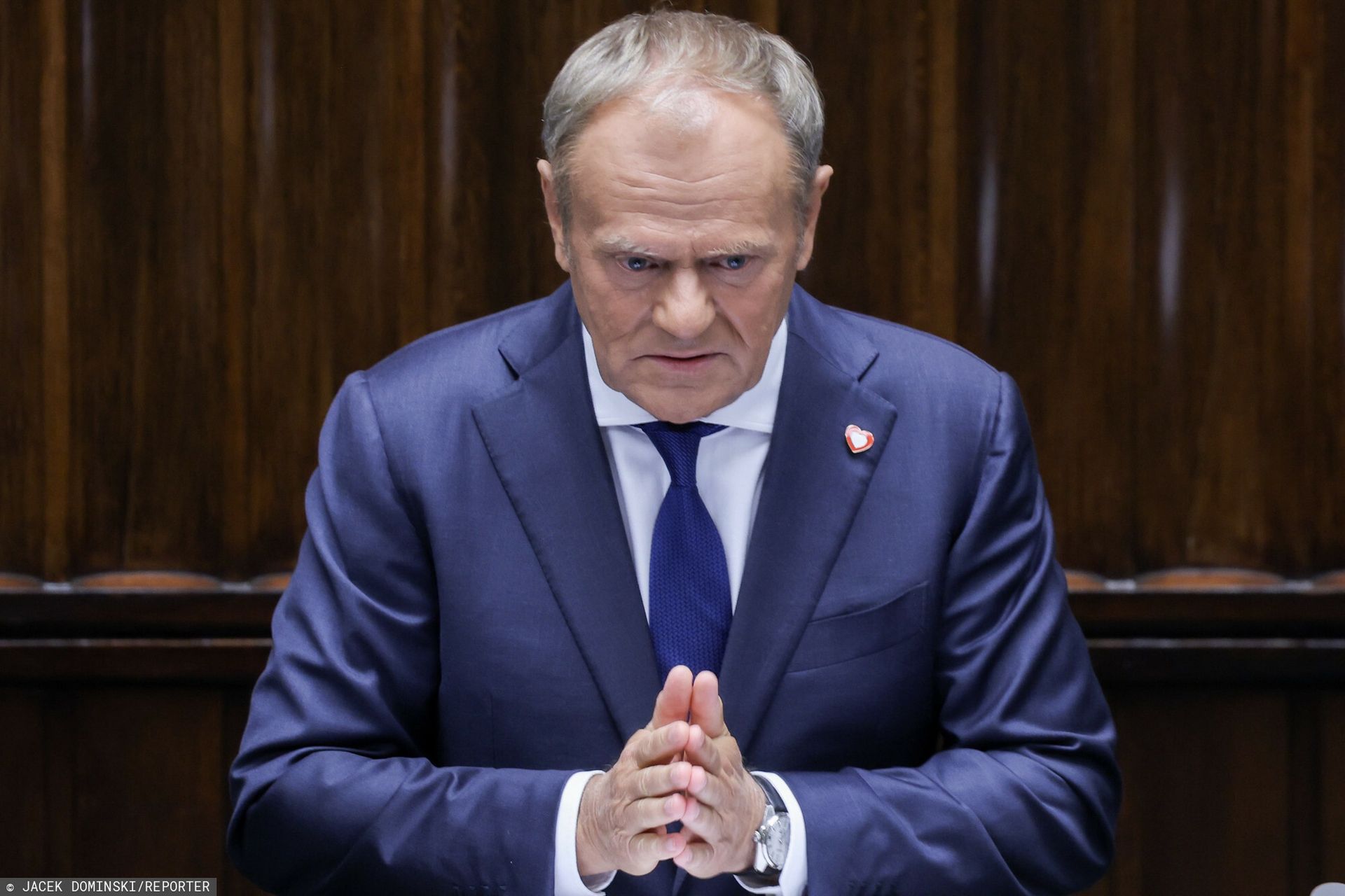 "Dawno nie widziałem Tuska tak zdenerwowanego". Ekspert ocenił ripostę premiera