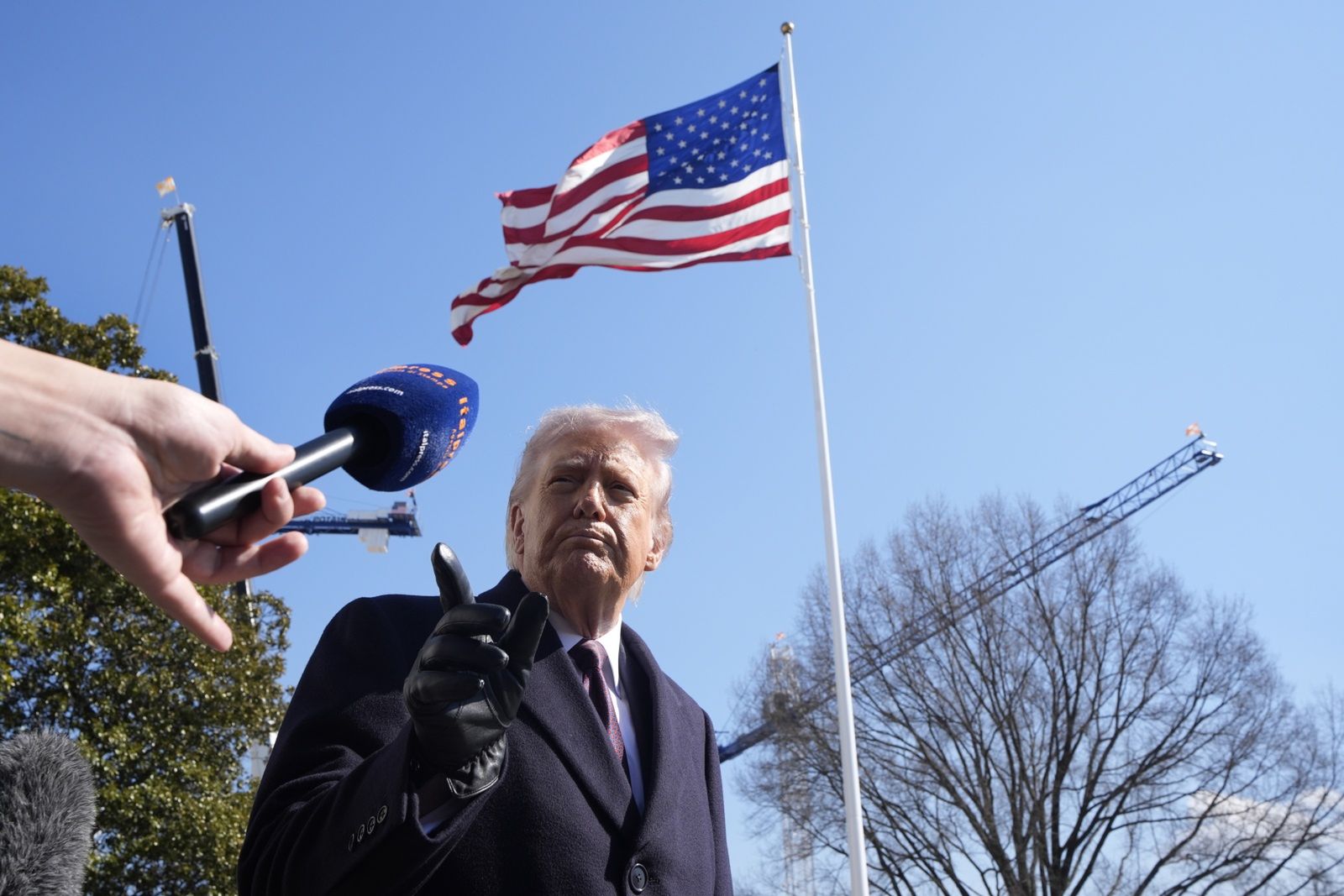 "Spuszczamy im łomot". Trump zapowiada duże uderzenie