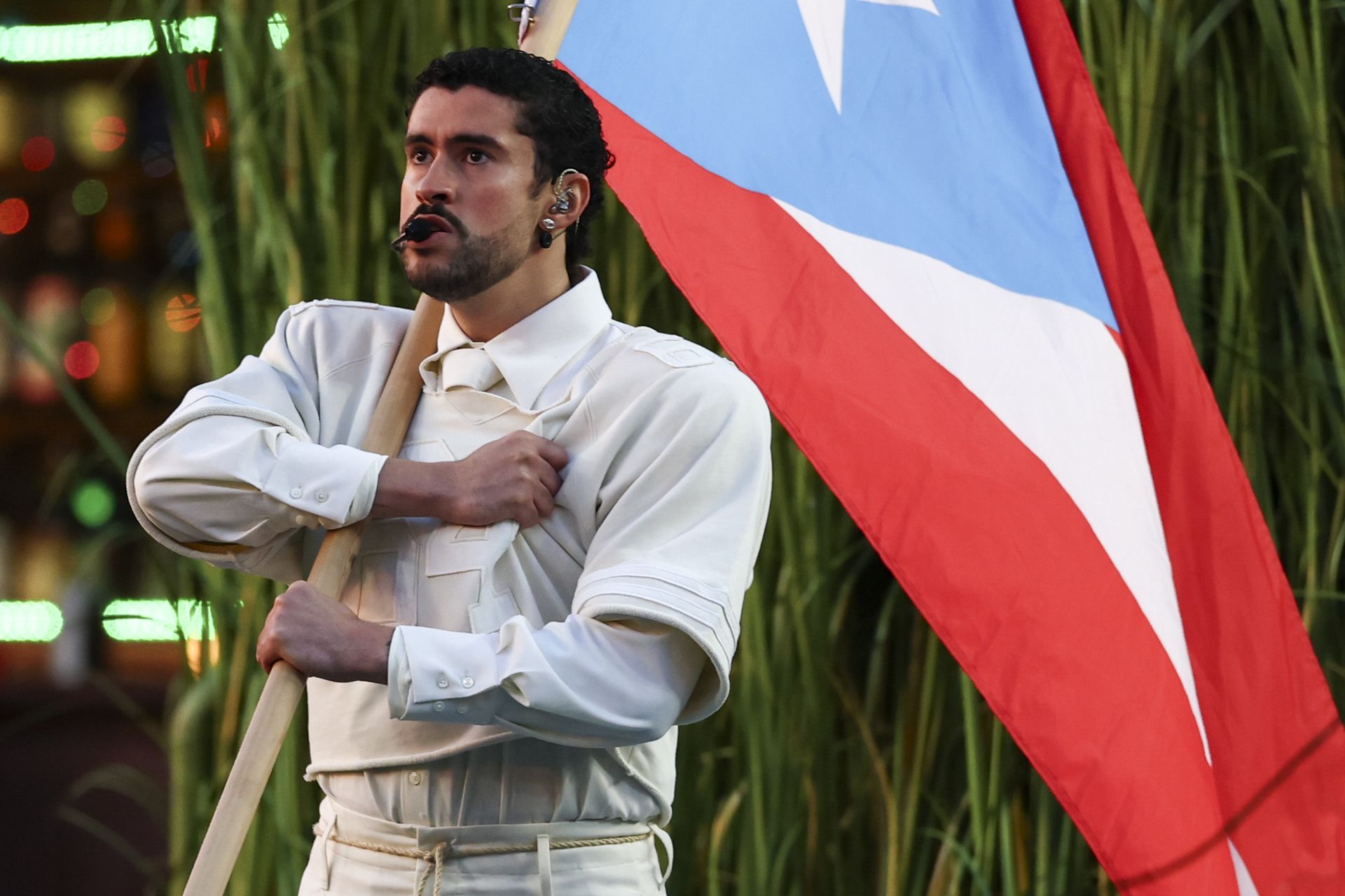 Być jak Bad Bunny. Spektaklu na Super Bowl nie da się zagłuszyć [OPINIA]