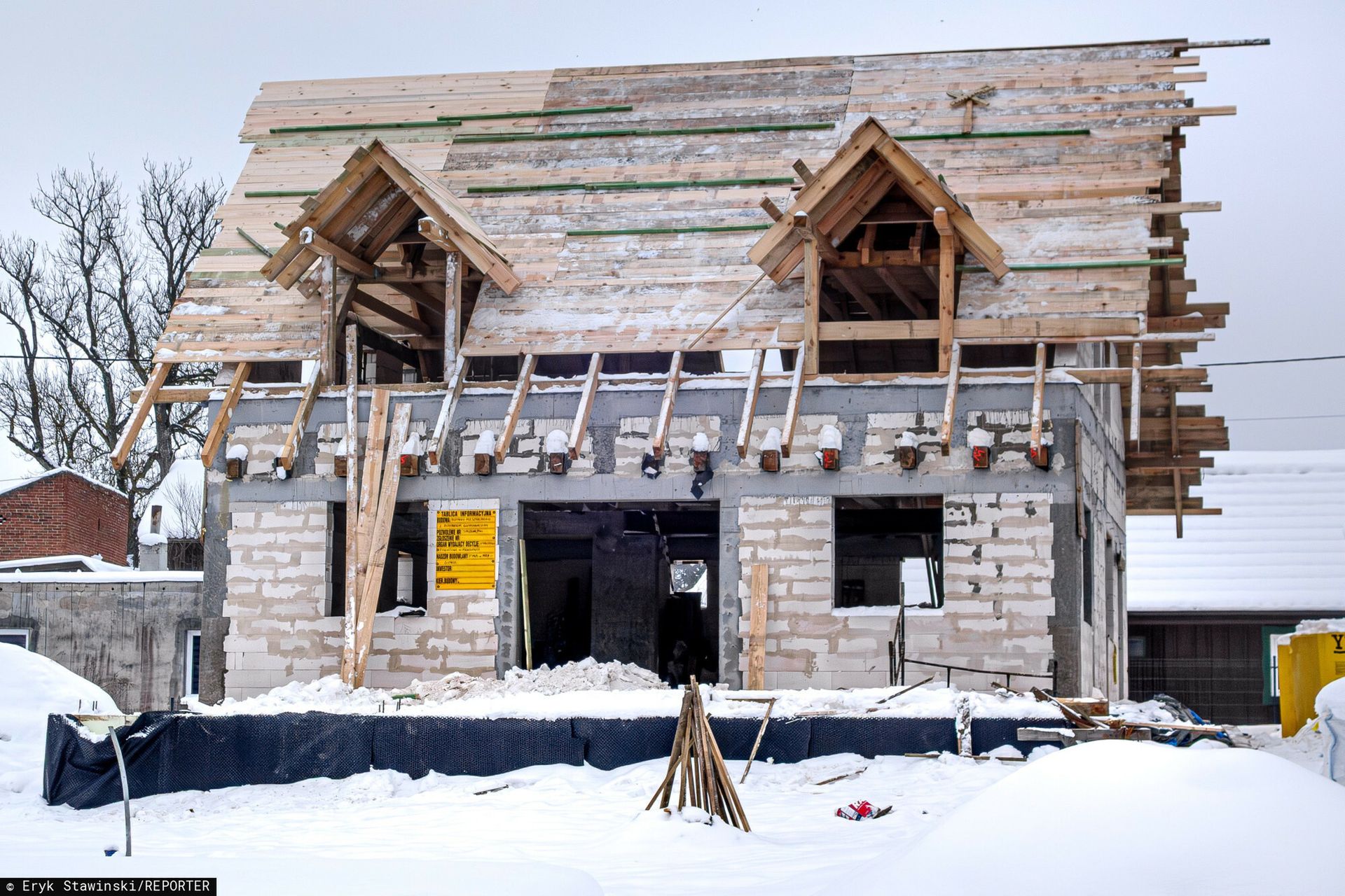 Jak nie zbankrutować na ogrzewaniu. Porównali koszty mrozów w Polsce