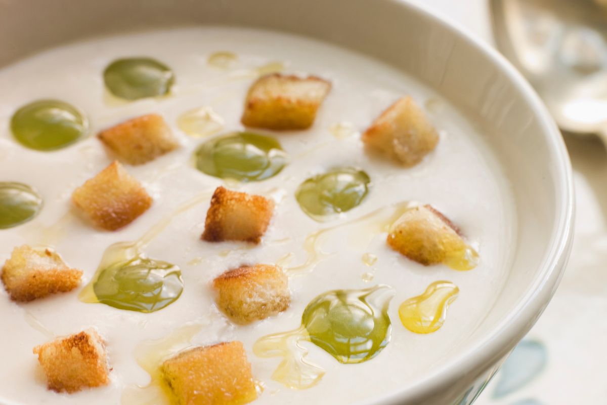 Do mleka dodaję nietypowy owoc. Na drugie śniadanie jak znalazł