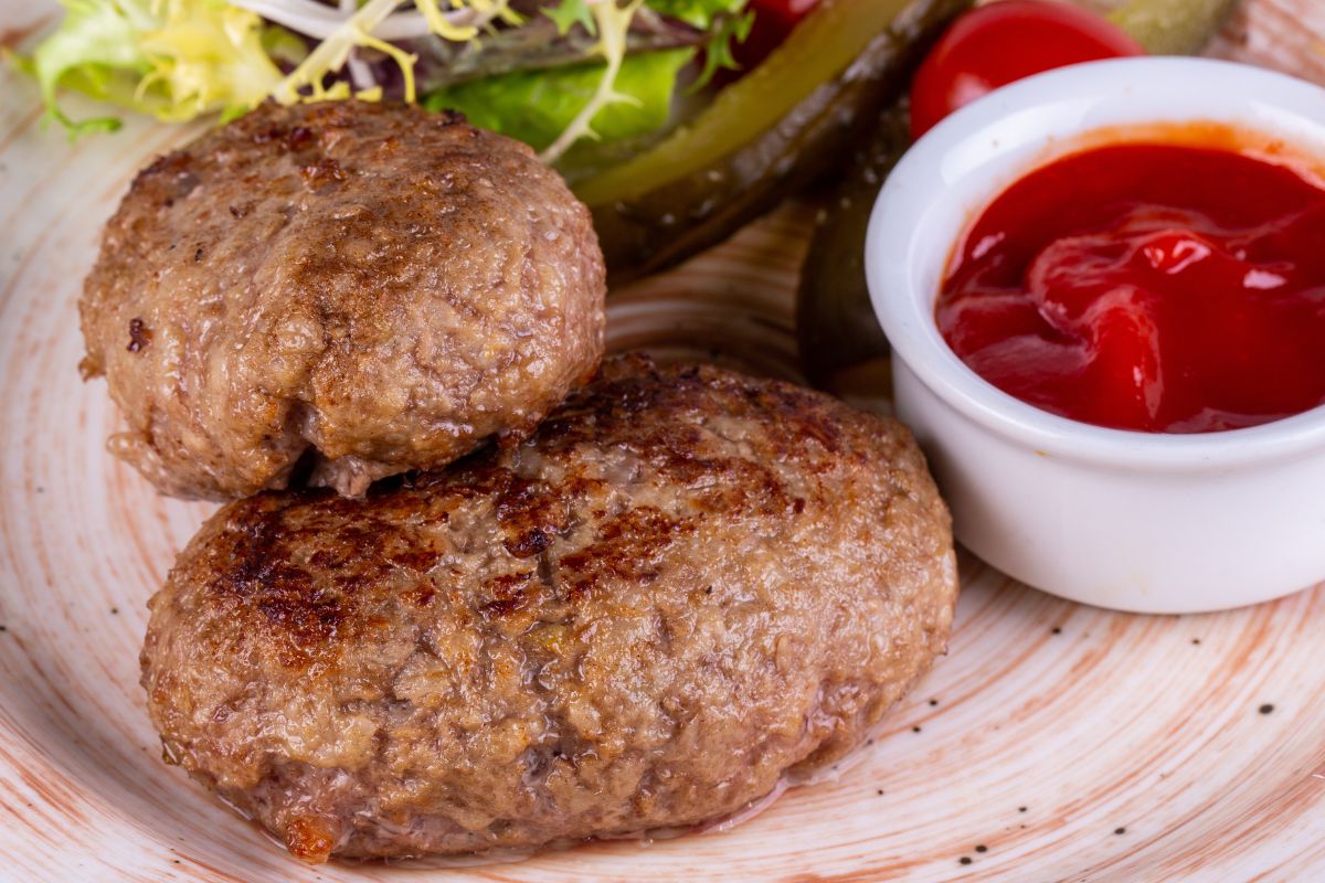 Na Środę Popielcową przed wojną robiono te kotlety. Dziś mało kto o nich pamięta, a to świetne rozwiązanie