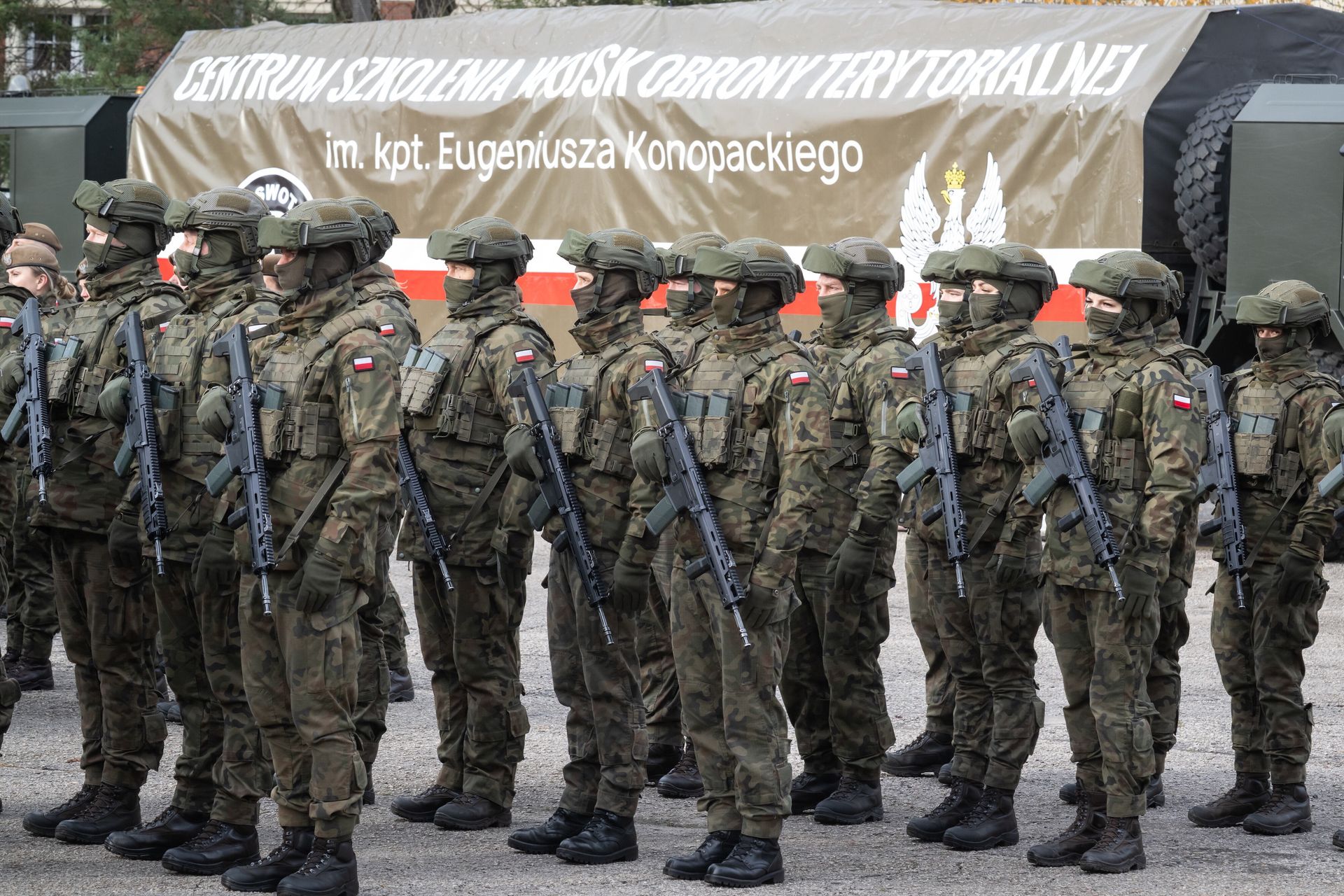 Polacy przeciwko nowemu podatkowi na obronność