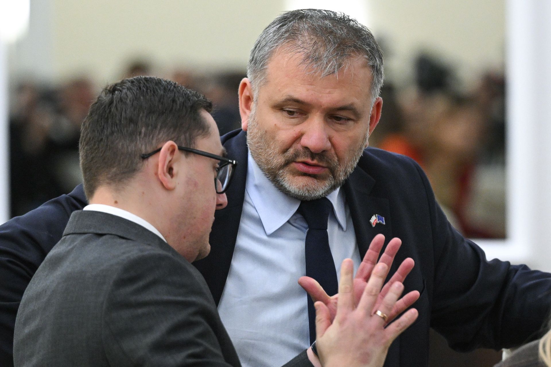 Żurek odpowiada Wosiowi. "Forma zabezpieczenia przed ewentualną ucieczką"