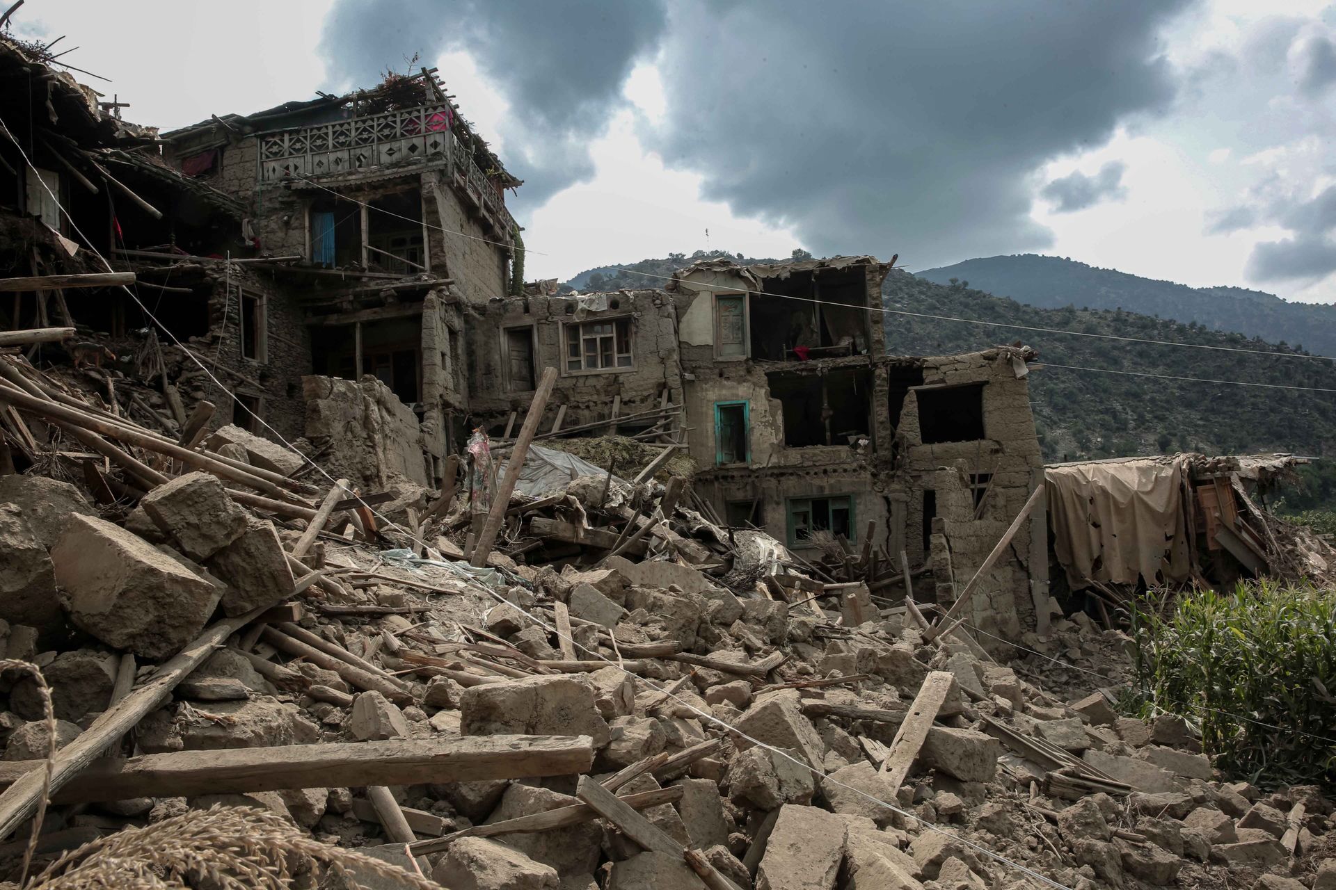 Afganistan nie ma spokoju. Następne trzęsienie ziemi