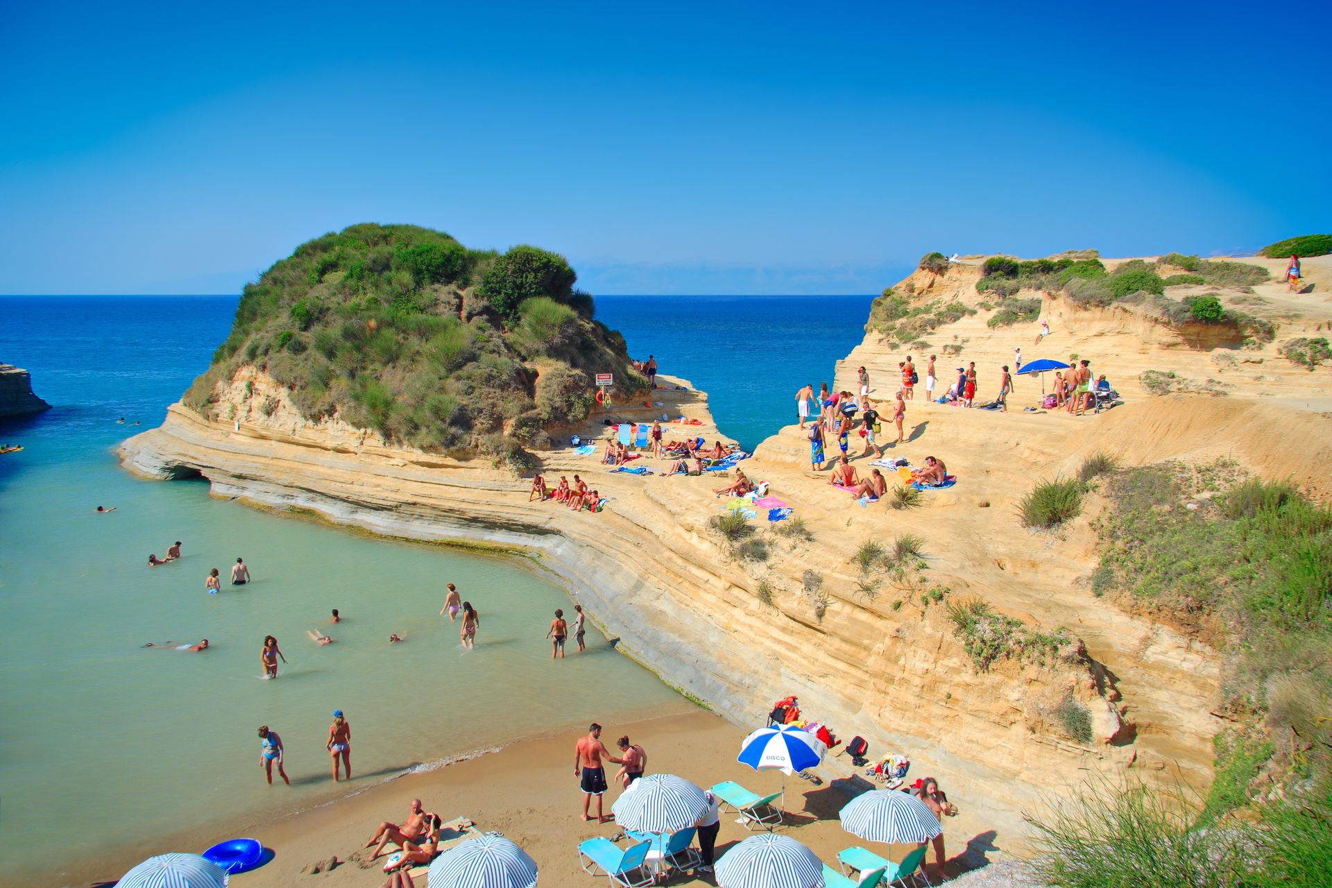 Najlepszy sposób na tanie wakacje. Tak zaoszczędzisz sporą kwotę