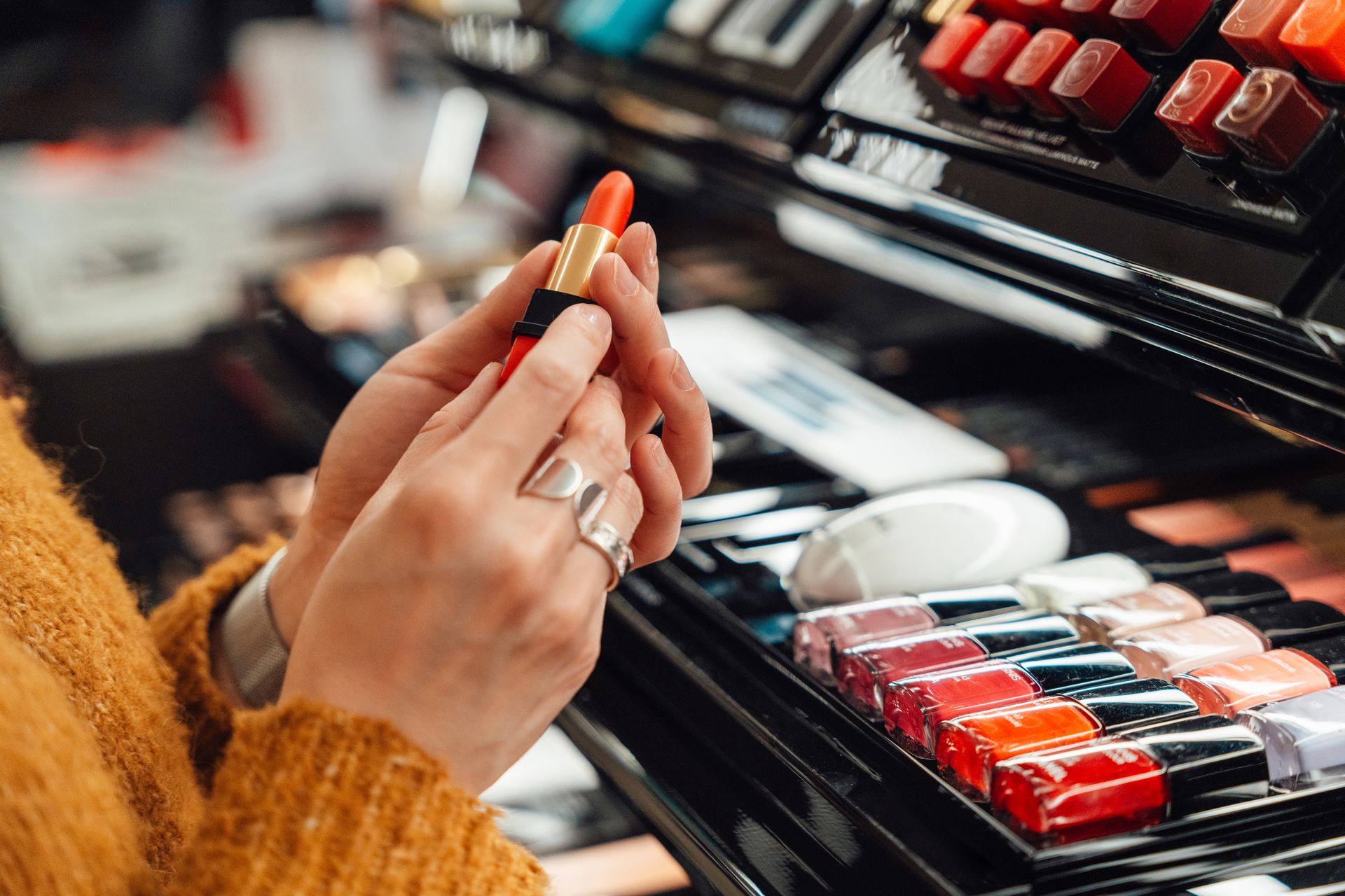 Niemiecka firma kosmetyczna wchodzi do Polski. Oto jakie ma plany