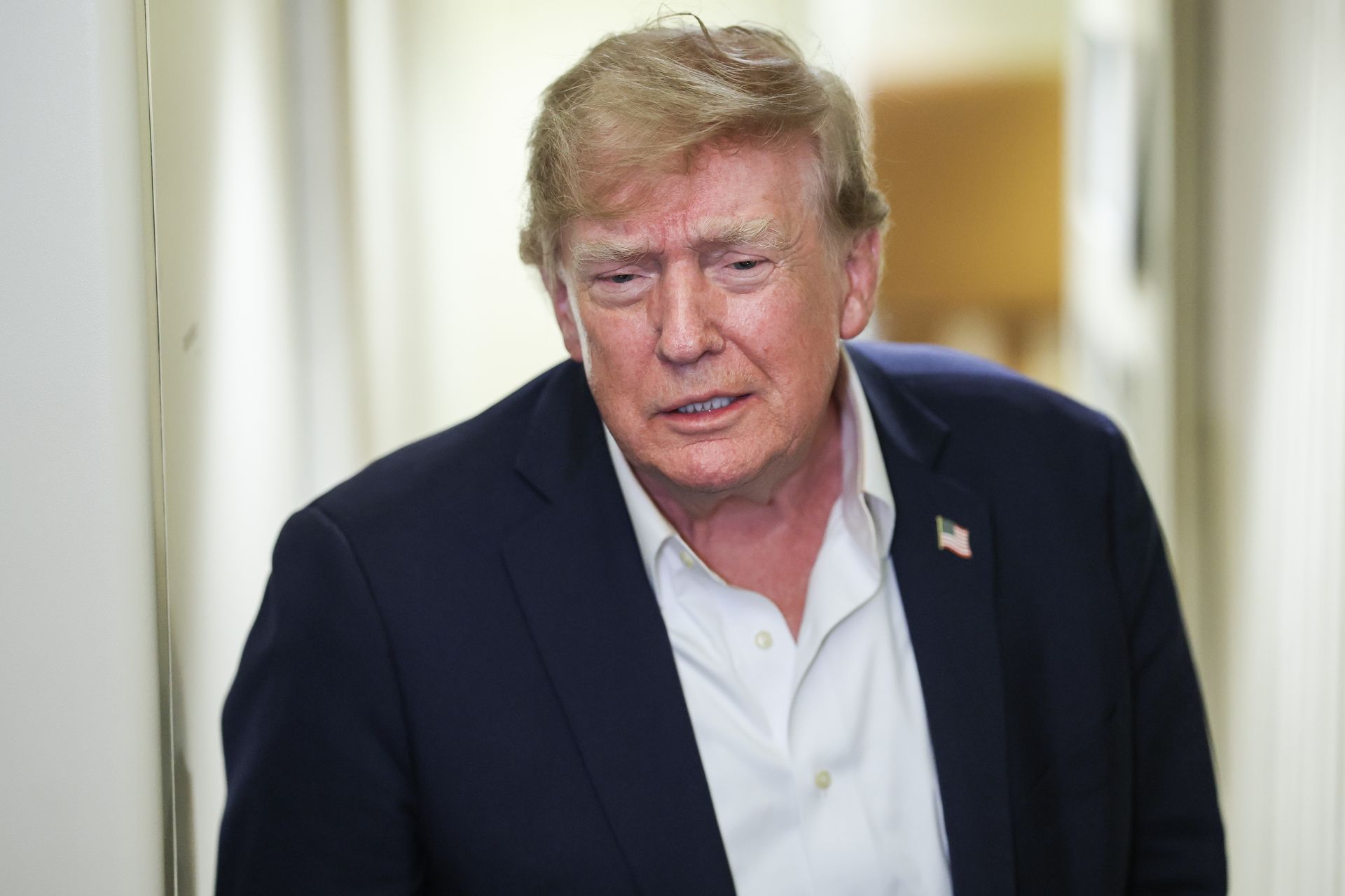 Fala komentarzy po ataku Trumpa na Zełenskiego, sędziowie TK piszą do Święczkowskiego [SKRÓT PORANKA]