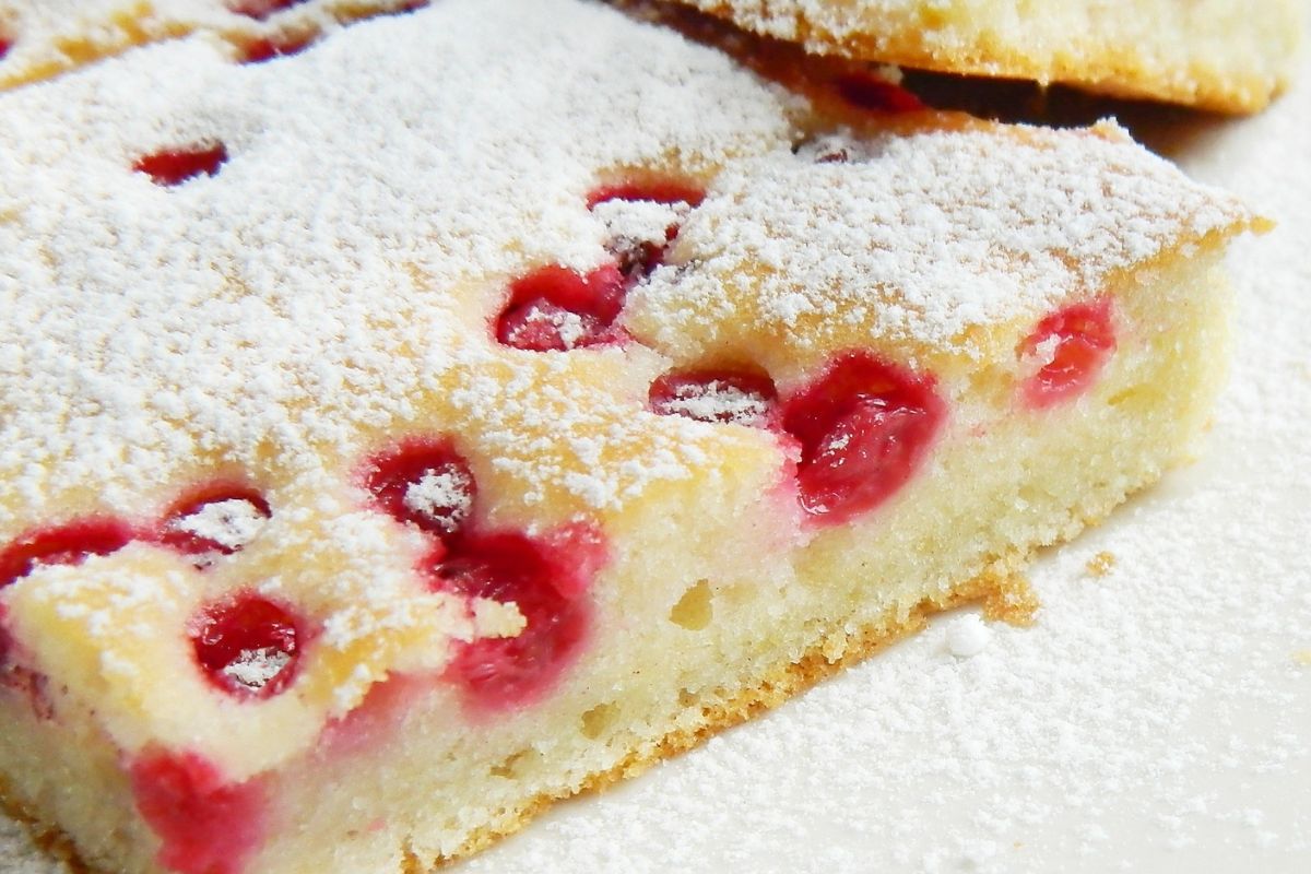 Jedne z najzdorwszych polskich owoców, a coraz mniej popularne. Ja robię z nich pyszne ciasto