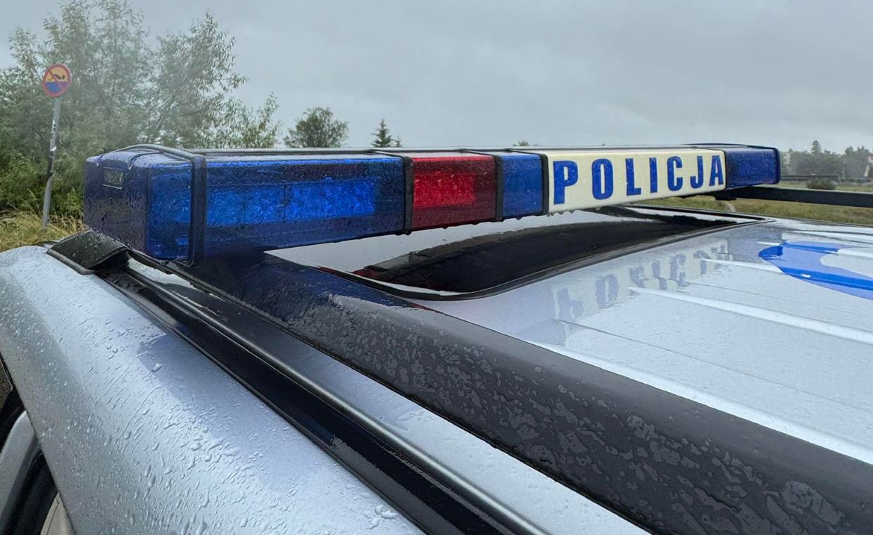 Domowa awantura. 37-latek uciekł, gdy przyjechała policja