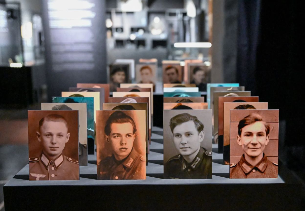 Wystawa "Nasi chłopcy". Ministerstwo: Stop dezinformacji