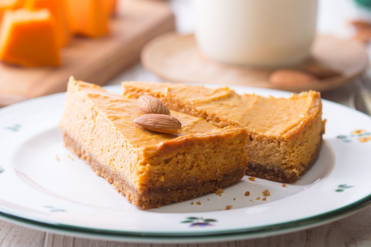 Sernik dyniowy robię bez pieczenia. Nie żałuję aromatycznej przyprawy