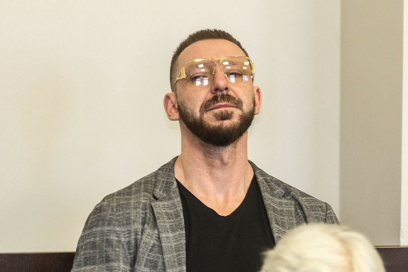 Adwokat od "trumny na kołach" idzie do więzienia. Może mieć znacznie większe kłopoty