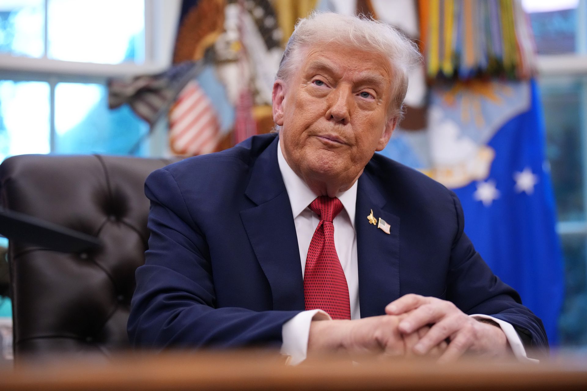 "Całkowite unicestwienie". Trump ostrzega Hamas