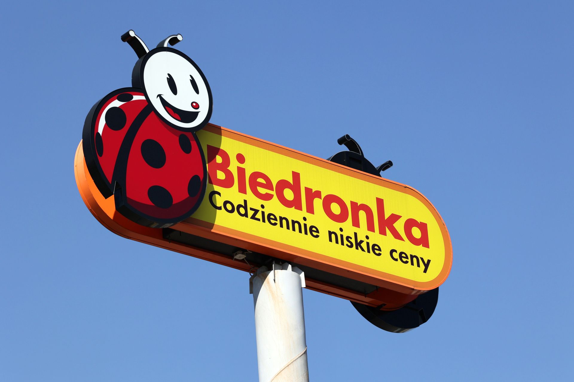 Ewakuacja w Biedronce. Ulatniał się gaz