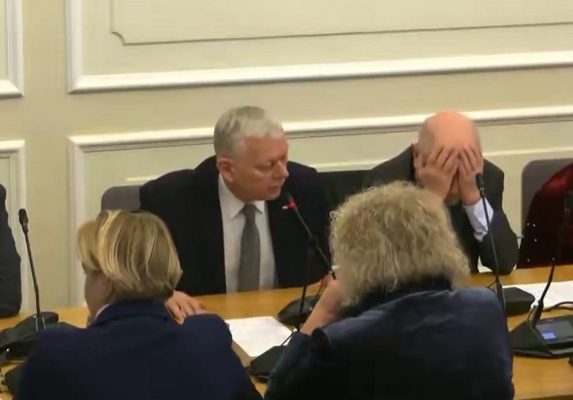 Były dziennikarz dalej na czele komisji kultury. Tak poseł PiS nazwał członków