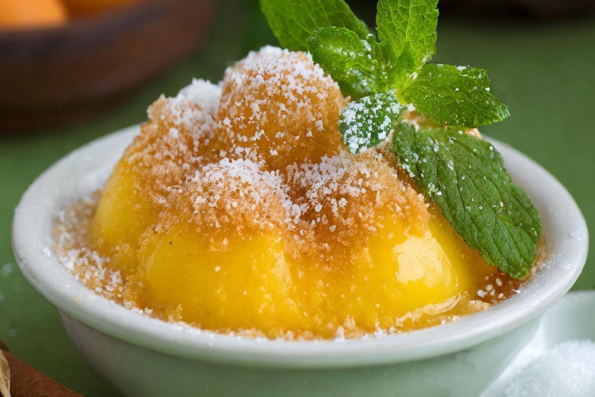 Hitowy deser z PRL-u stracił na popularności przez strach. Przygotuj go w najbezpieczniejszej wersji