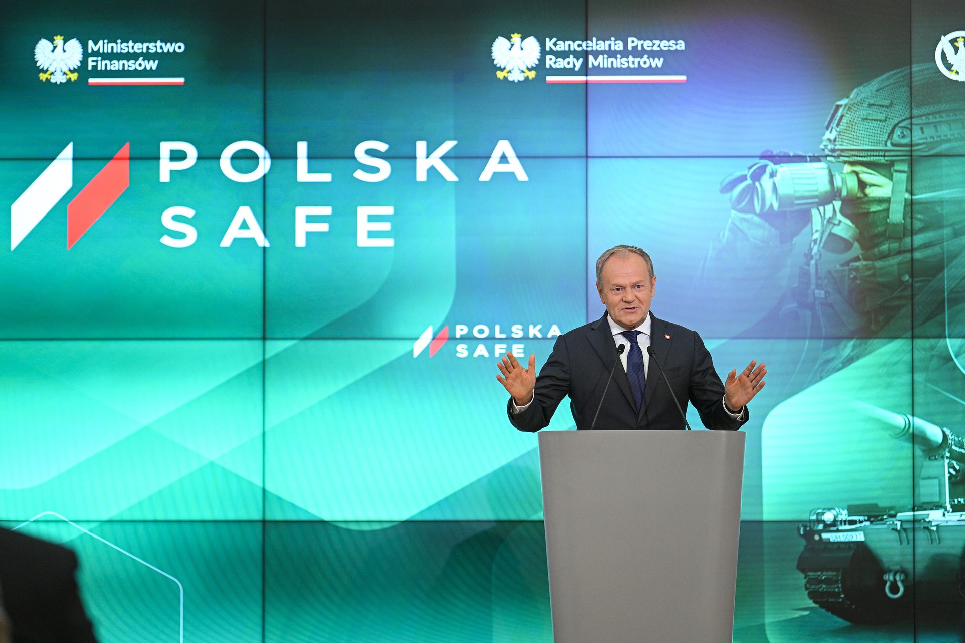 "Historyczny dzień". Tak na Zachodzie komentują ruch Polski ws. SAFE