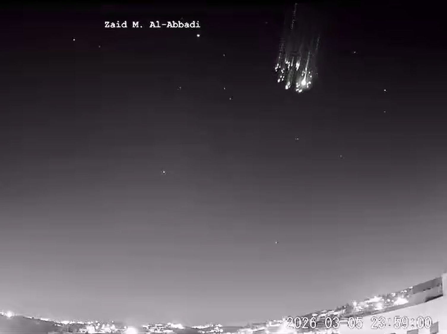 Ognisty deszcz nad Jordanią. Jest sprawką potężnych pocisków Iranu