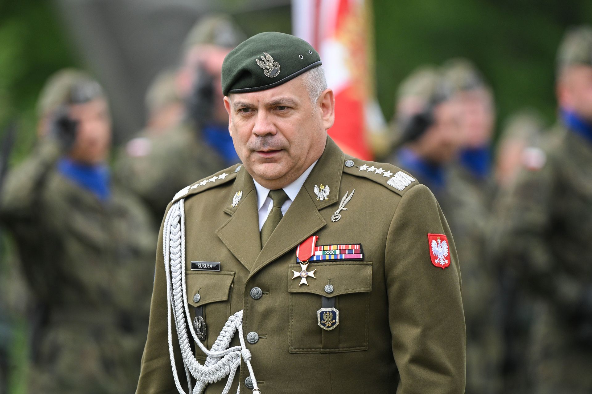 Gen. Kukuła z kolejną kandecją. Nawrocki zdecydował