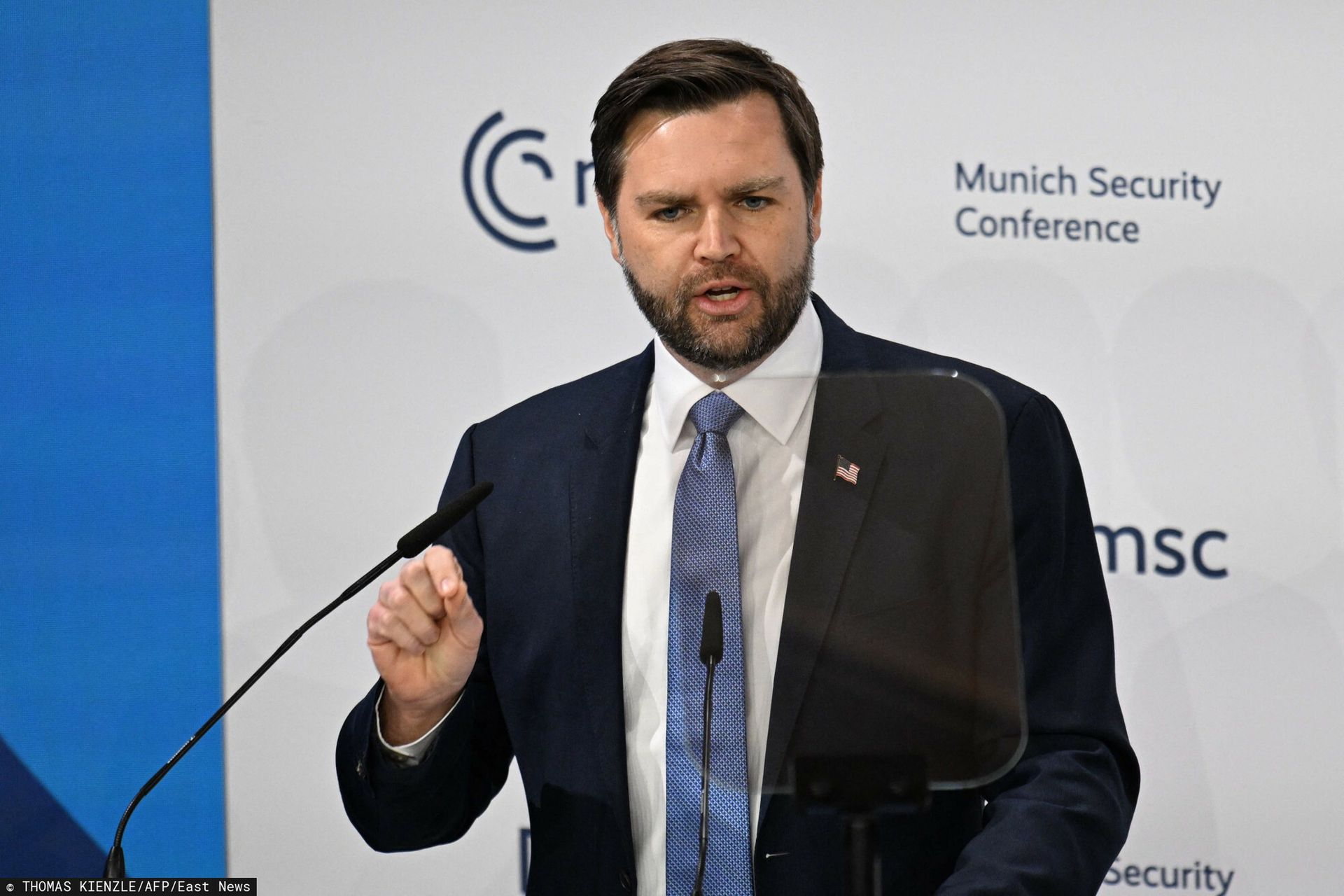 Działo się w nocy. Vance znowu skrytykował Europę