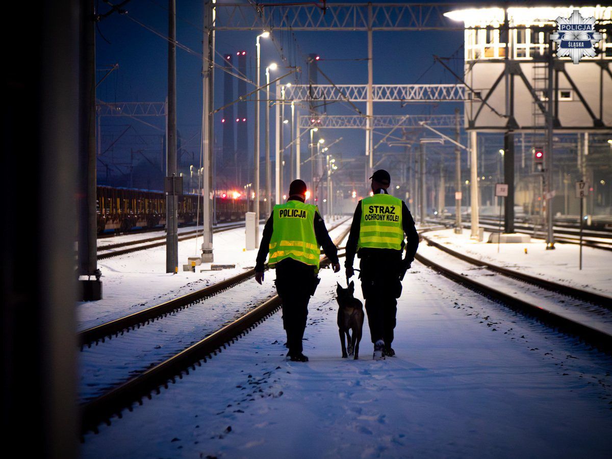 Chciał wykoleić pociąg jadący na granicę. Są zarzuty dla Antona B.