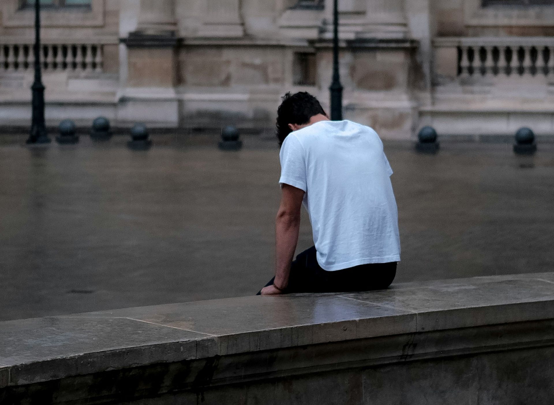 Samotność zabija jak papierosy. A jednak wciąż się jej wstydzimy