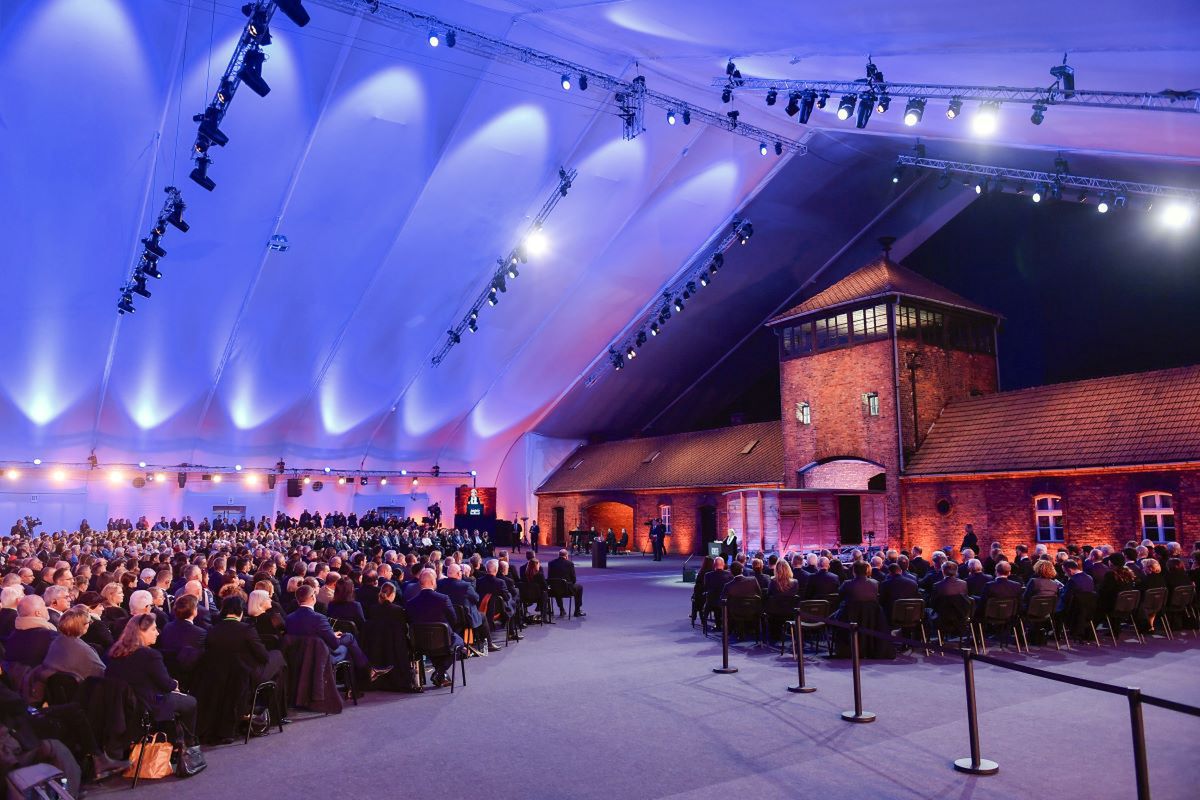 TVP z transmisjami obchodów rocznic wyzwolenia Auschwitz do 2030 roku. "Misja publiczna w najczystszej postaci"