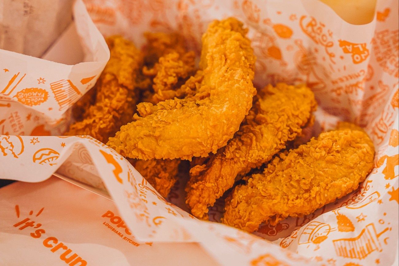 Rywal KFC rozpędza się w Polsce. Otwiera nowy lokal