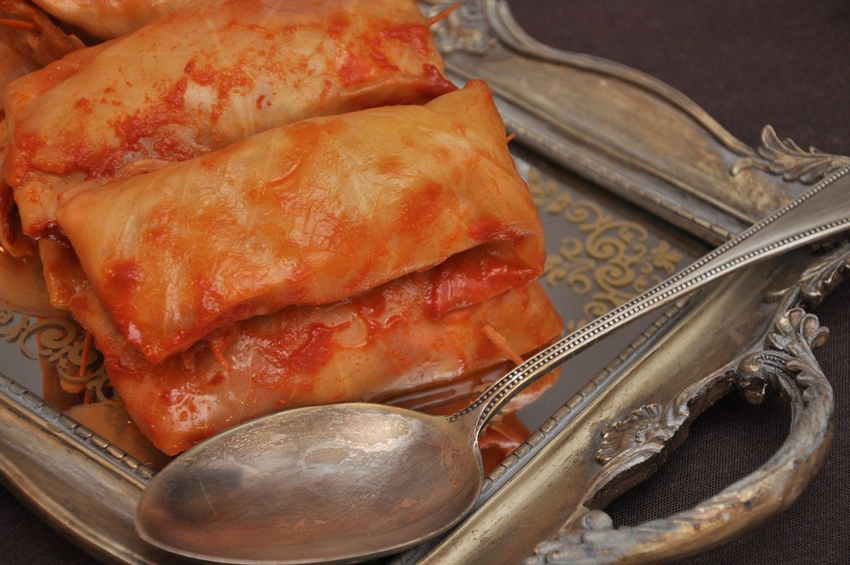 Na piątkowy obiad robię postne gołąbki. Tak pyszne, iż żona zawsze bierze dwie dokładki