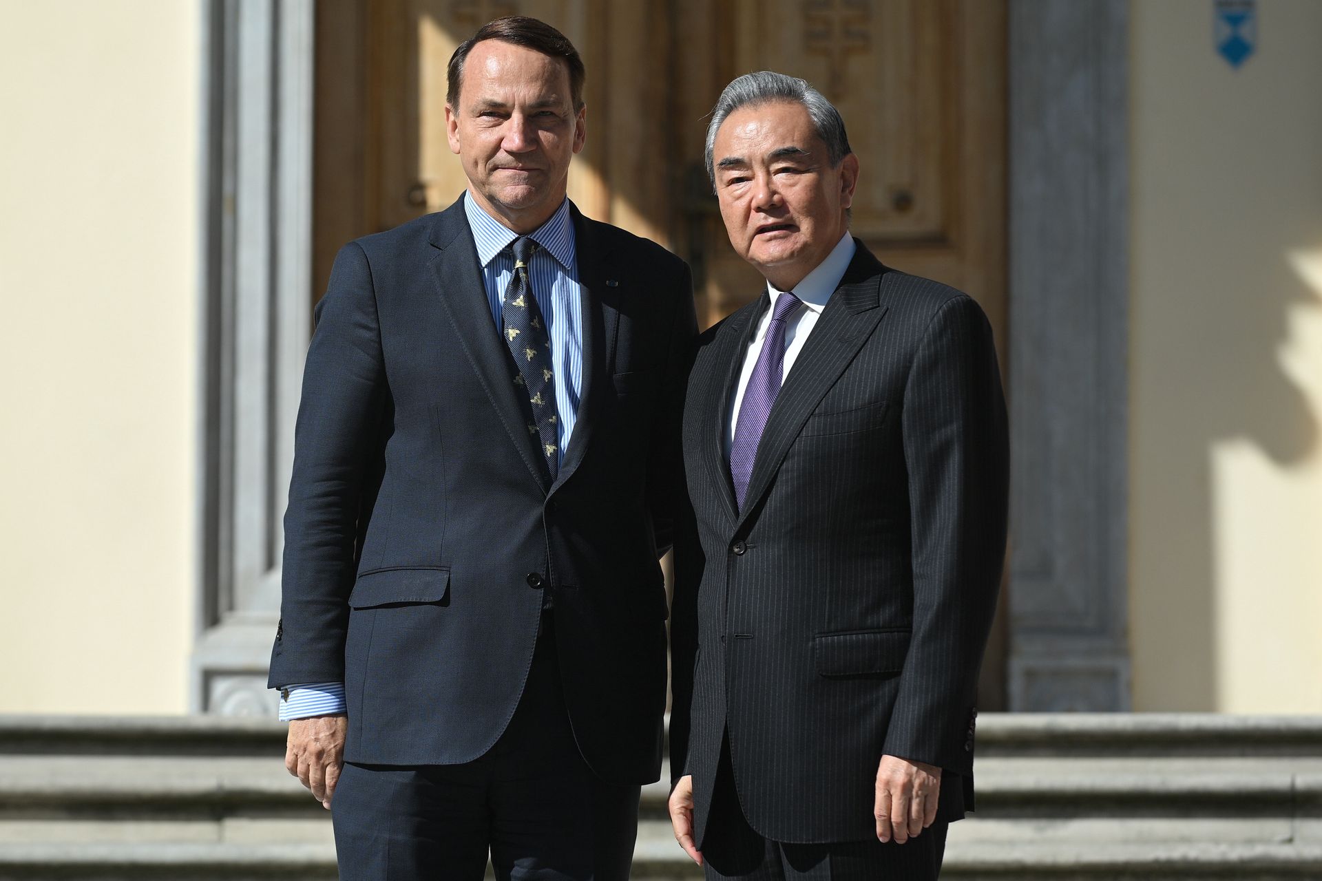 Spotkanie Markoego z Wangiem Yi bez oświadczeń. Prosiły o to Chiny