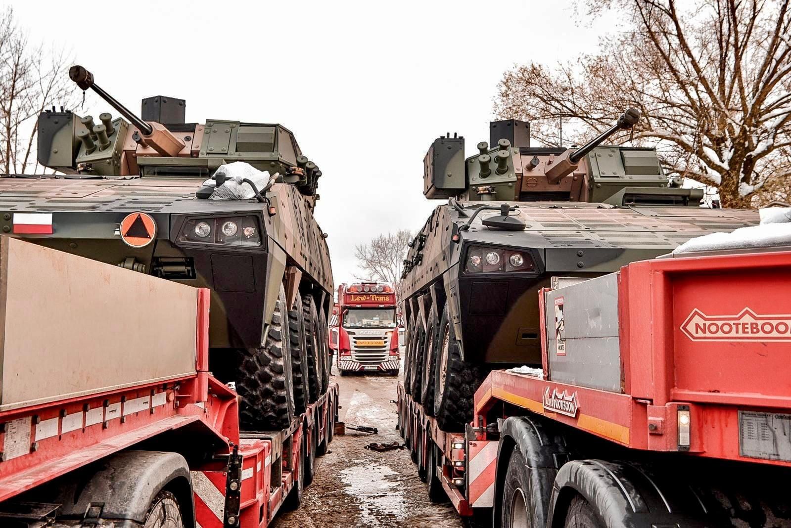 Dotarły do Rzeszowa. Uwagę zwraca ich uzbrojenie