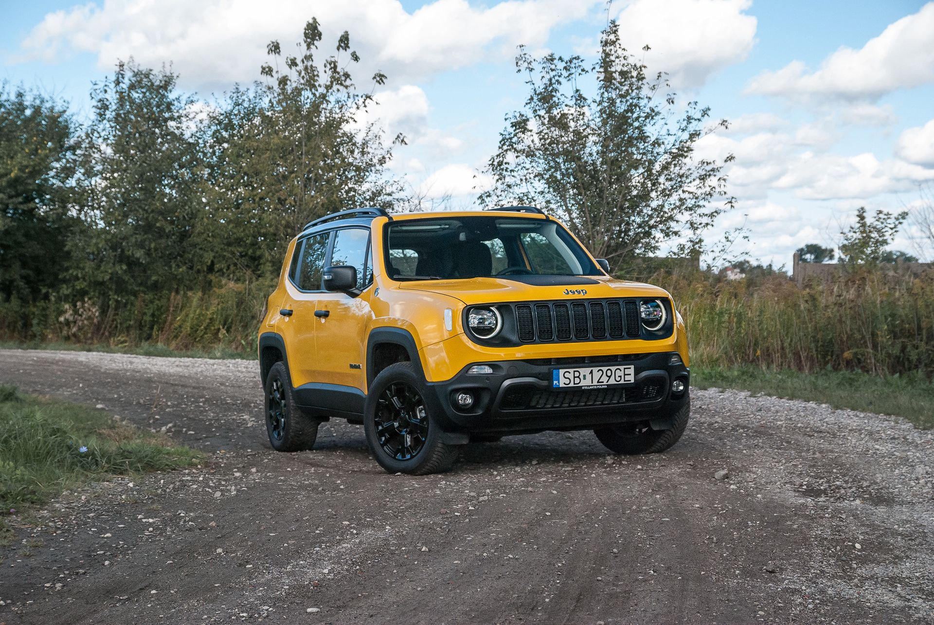 Test: Jeep Renegade 4xe - ile dopłacisz za bycie eko?