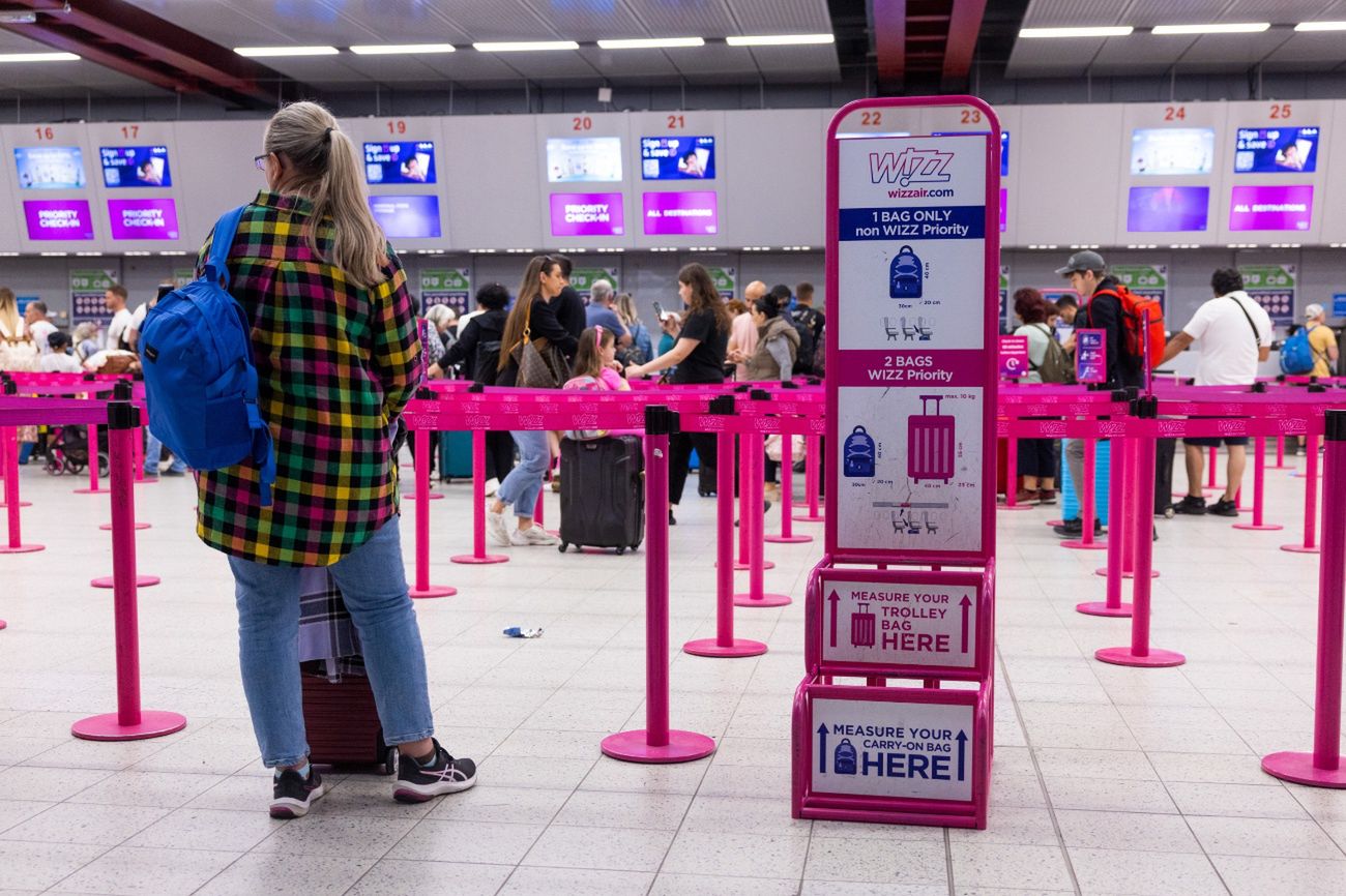 Wizz Air wycofuje się z kontrowersyjnego pomysłu. Poszło o bagaże