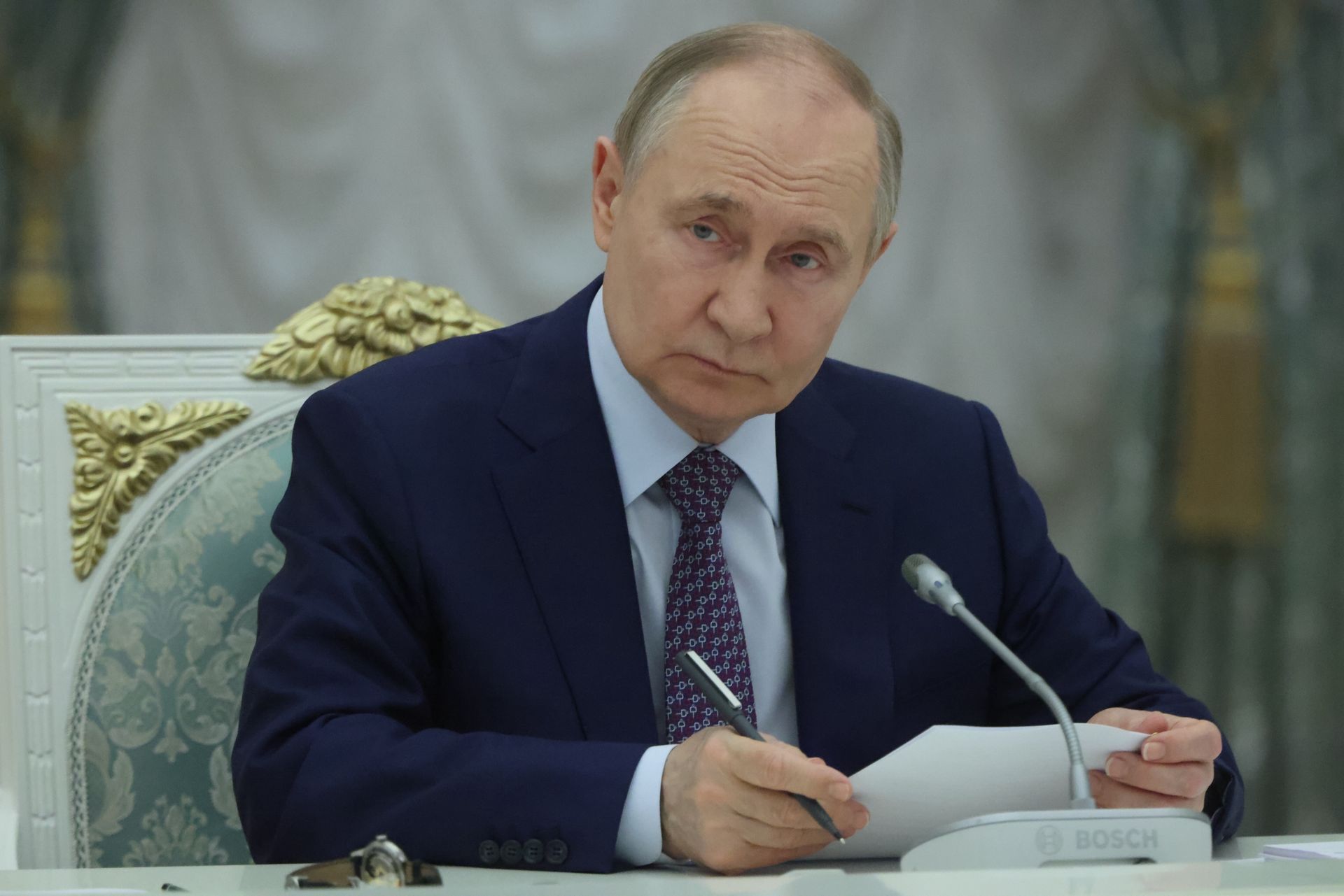 Putin sięga po majątki oligarchów. Tak dopnie wojenny budżet?