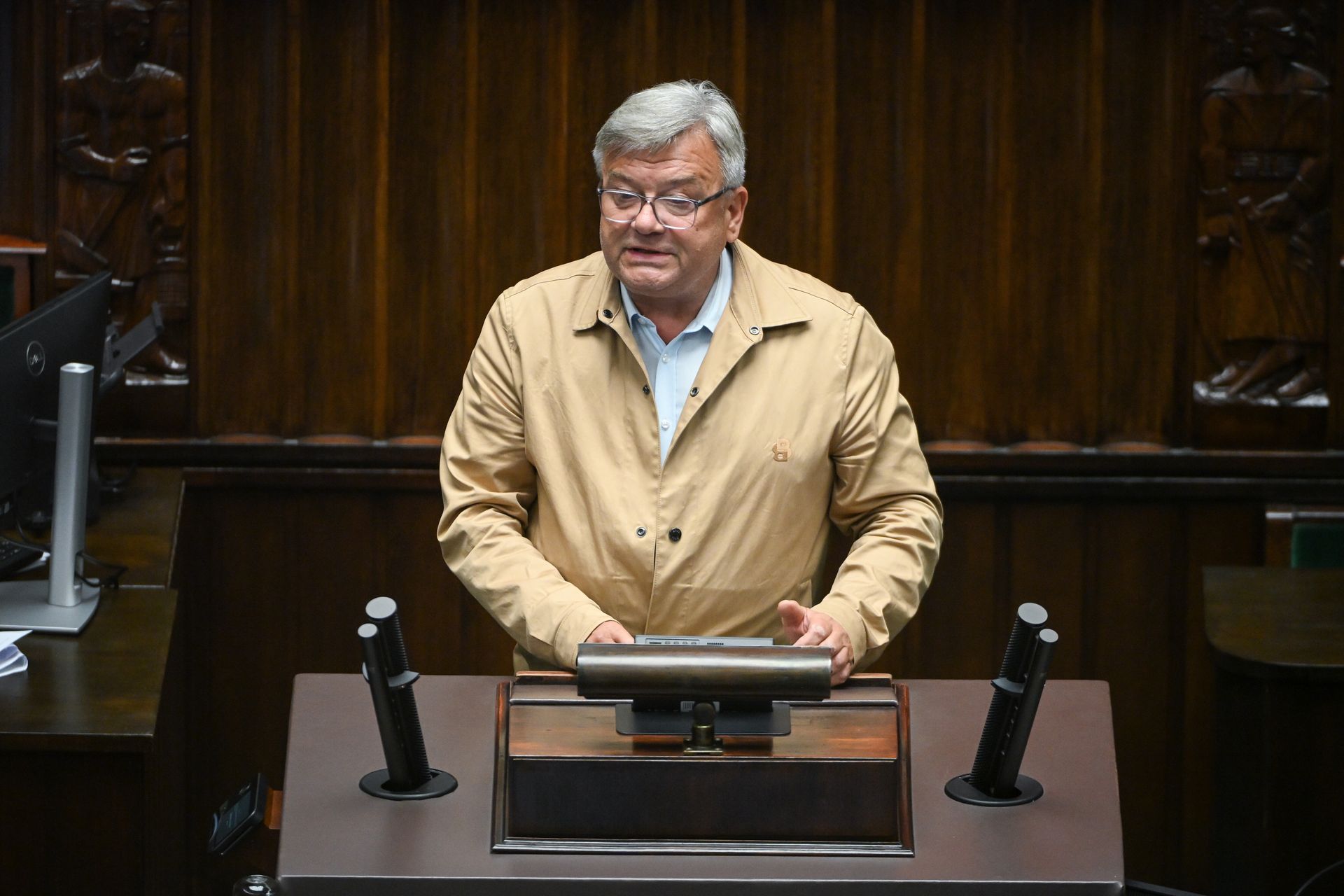 "Zakrapiana biesiada" w hotelu Sejmowym. Polityk KO zaprzecza