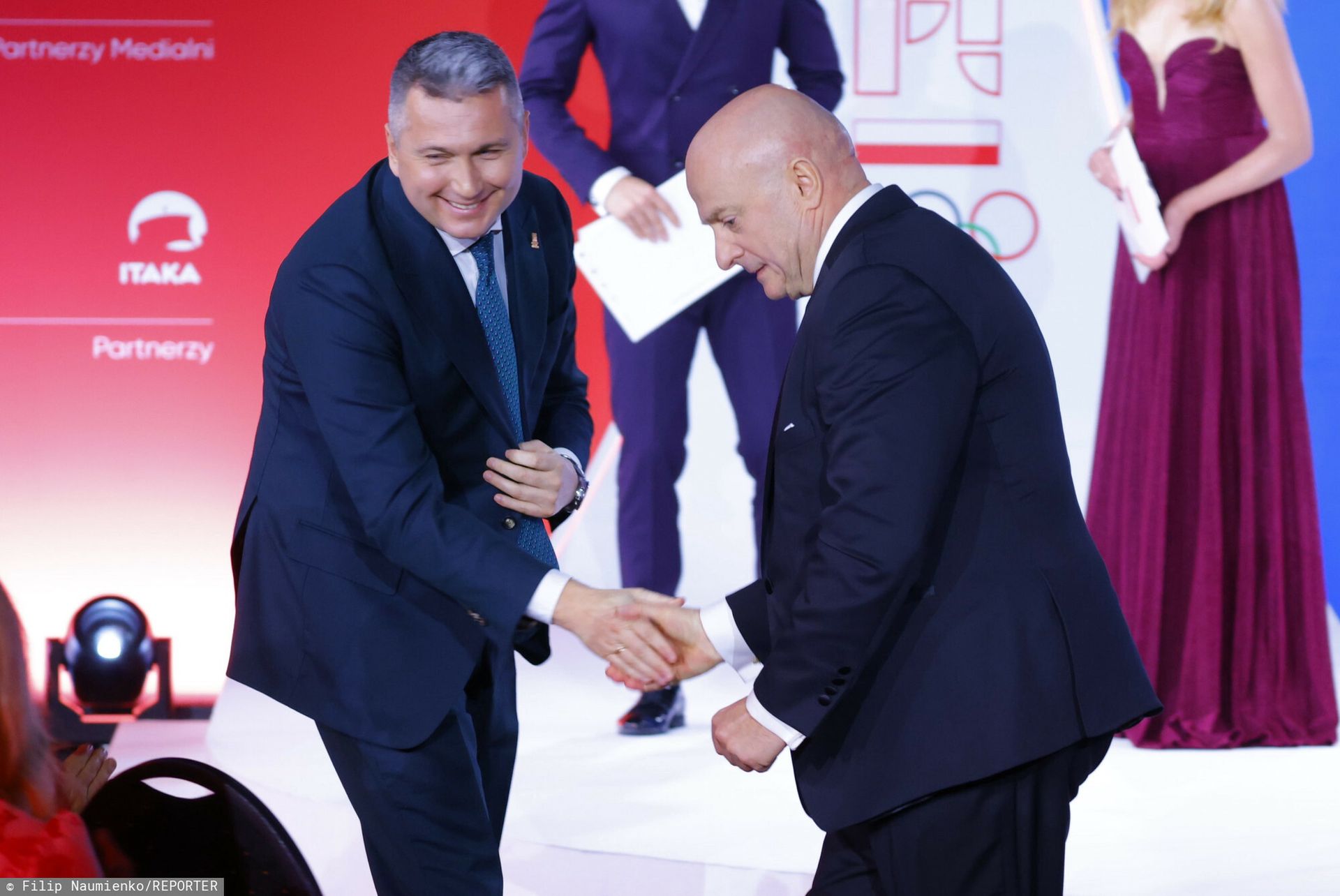 Rekordowa kwota kroplówki od marszałka z PiS do PKOl. "Zastępujemy państwo"