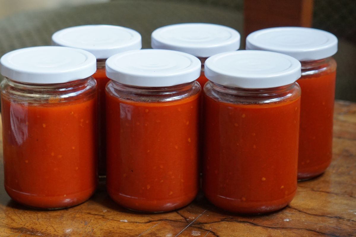 Ketchup i musztarda mogą się schować. O tym sosie pisał choćby Prus w "Lalce"