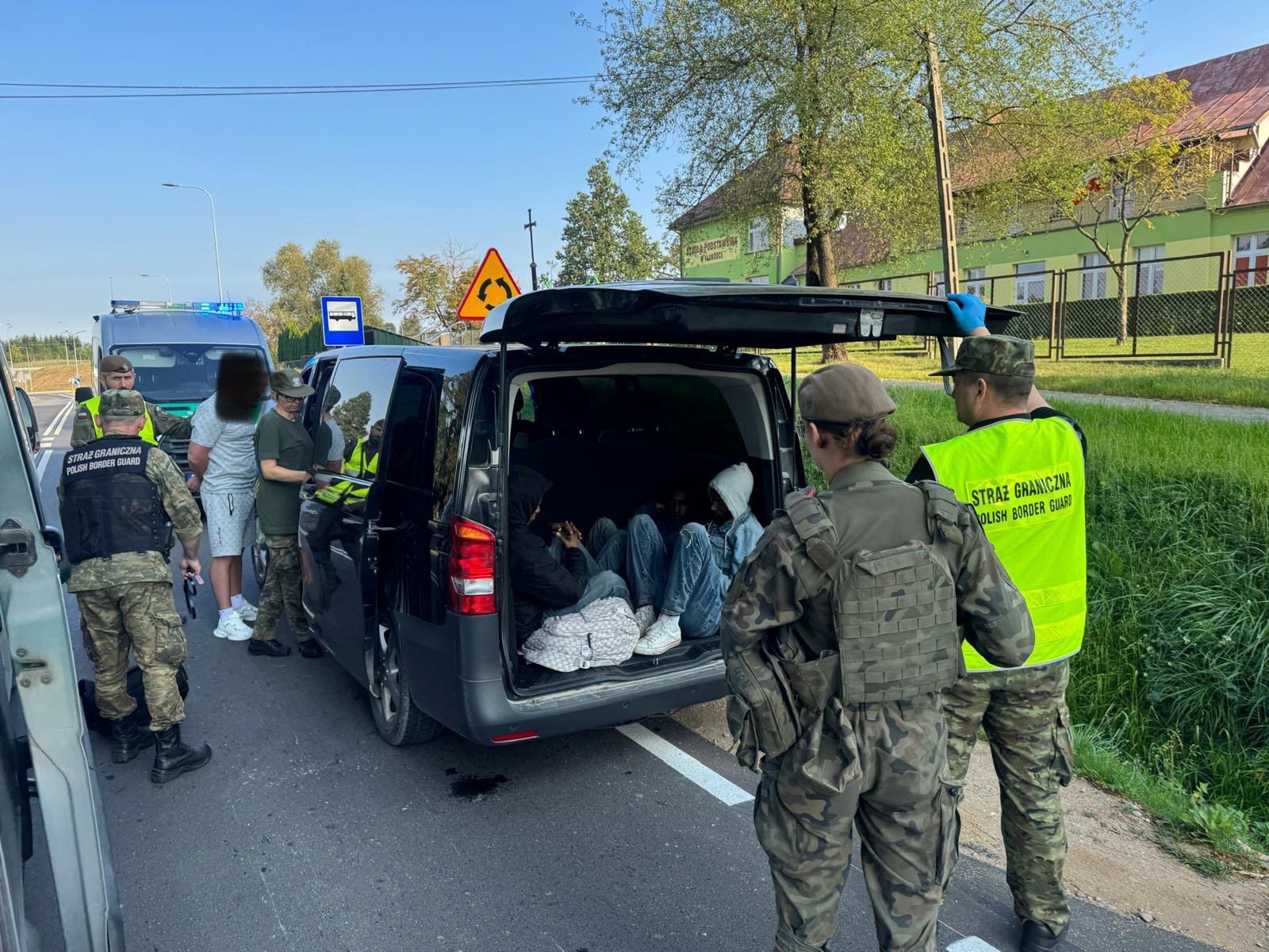 Przewoził 11 migrantów. Ukrainiec zatrzymany