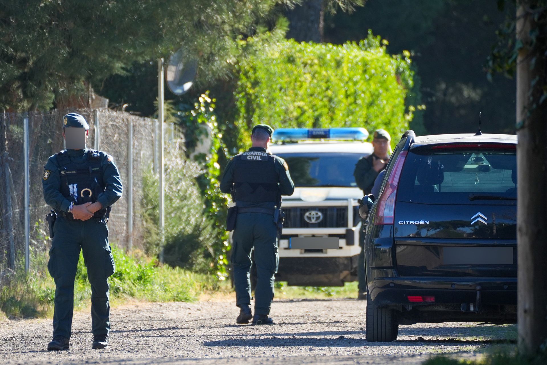 Tragiczna śmierć 2-latki. Ojciec zostawił ją w samochodzie