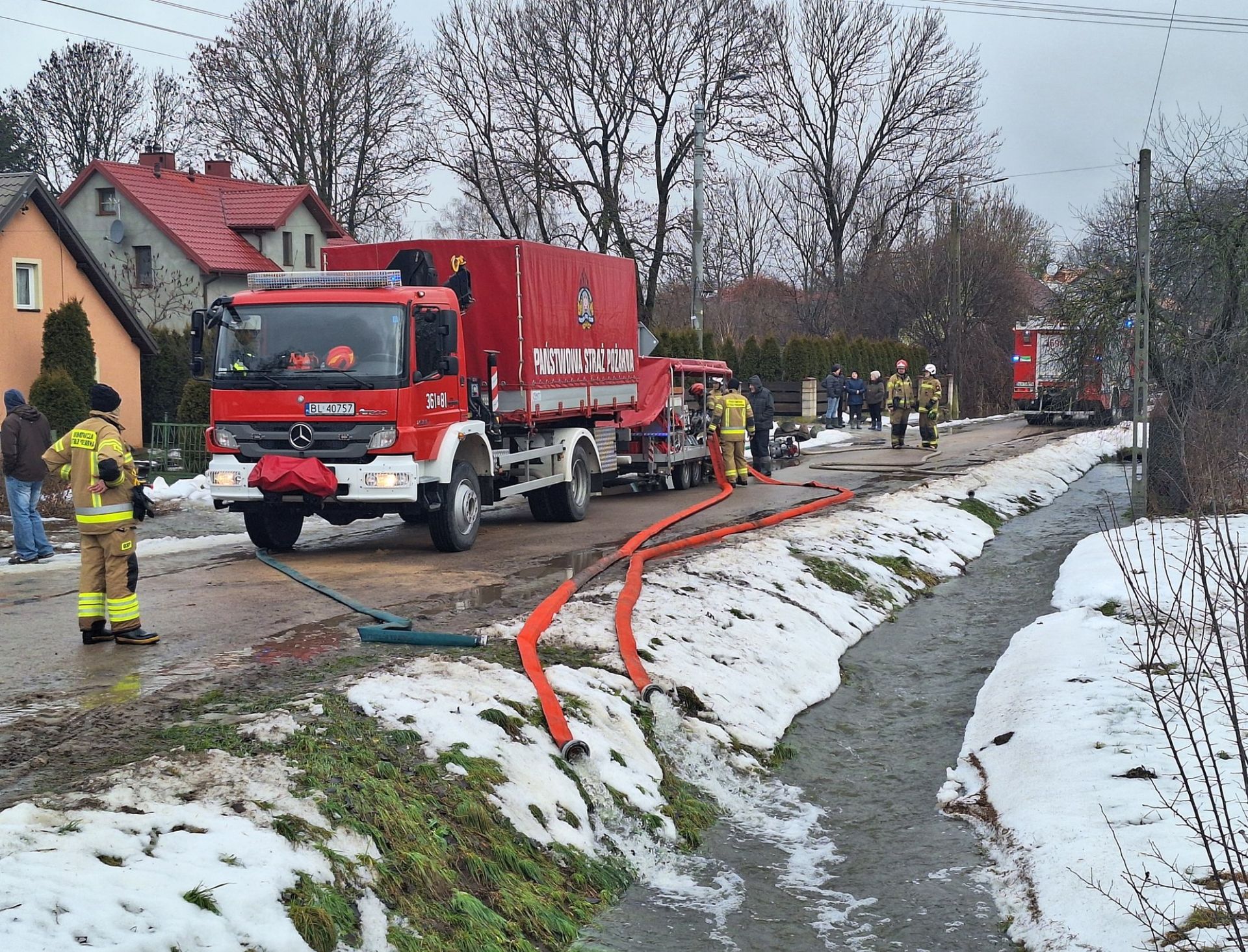 Roztopy dają się we znaki. Tysiące interwencji strażaków