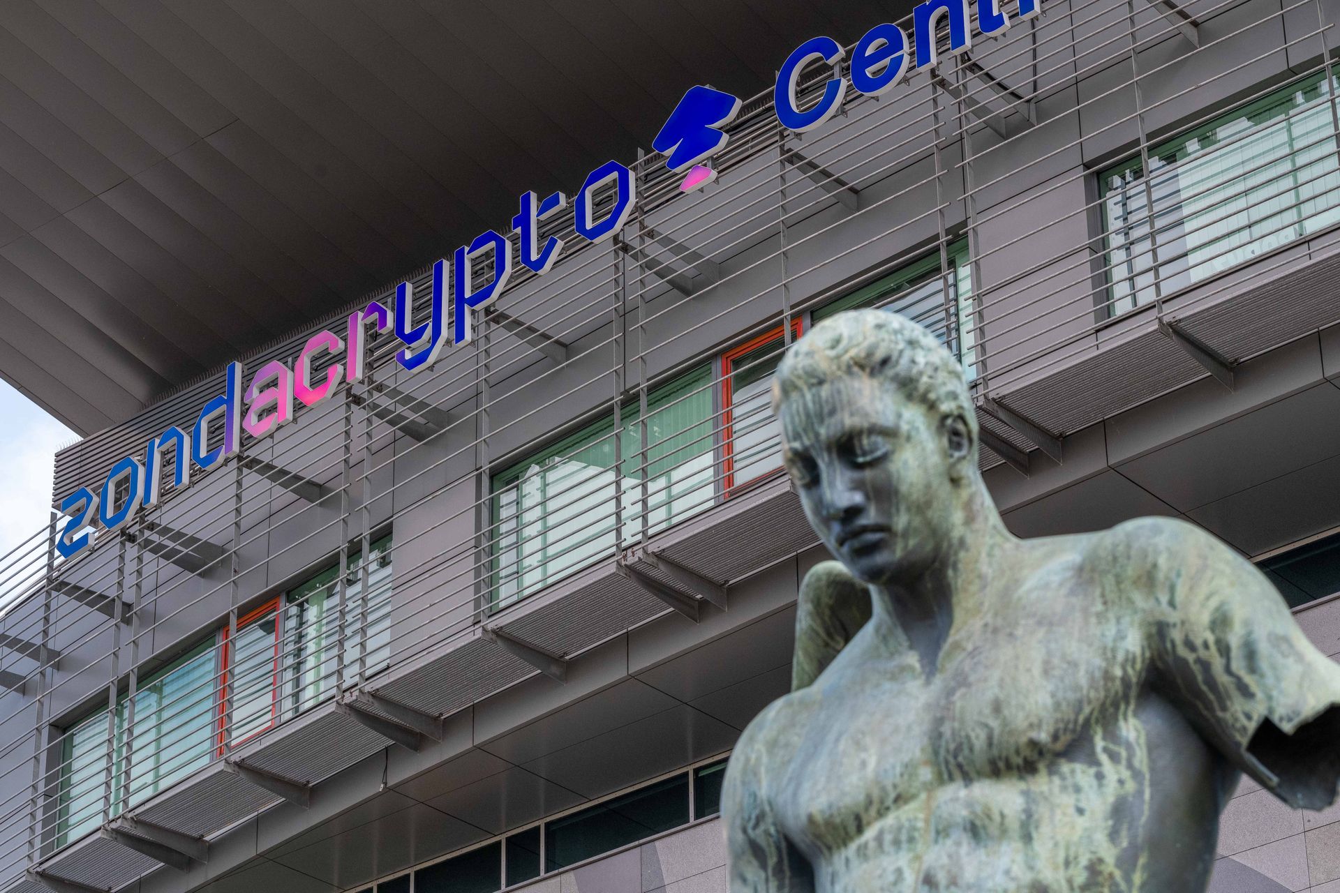 W tym kraju Zondacrypto działa zgodnie z przepisami, w tym podatkowymi