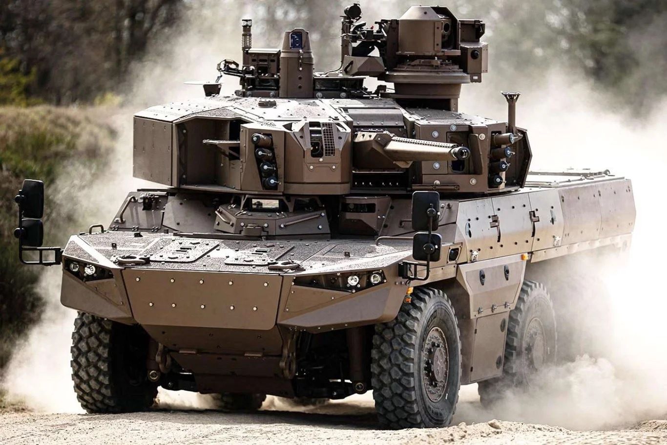 Antydronowa propozycja dla Sił Zbrojnych Francji. Pokazali ją w Paryżu