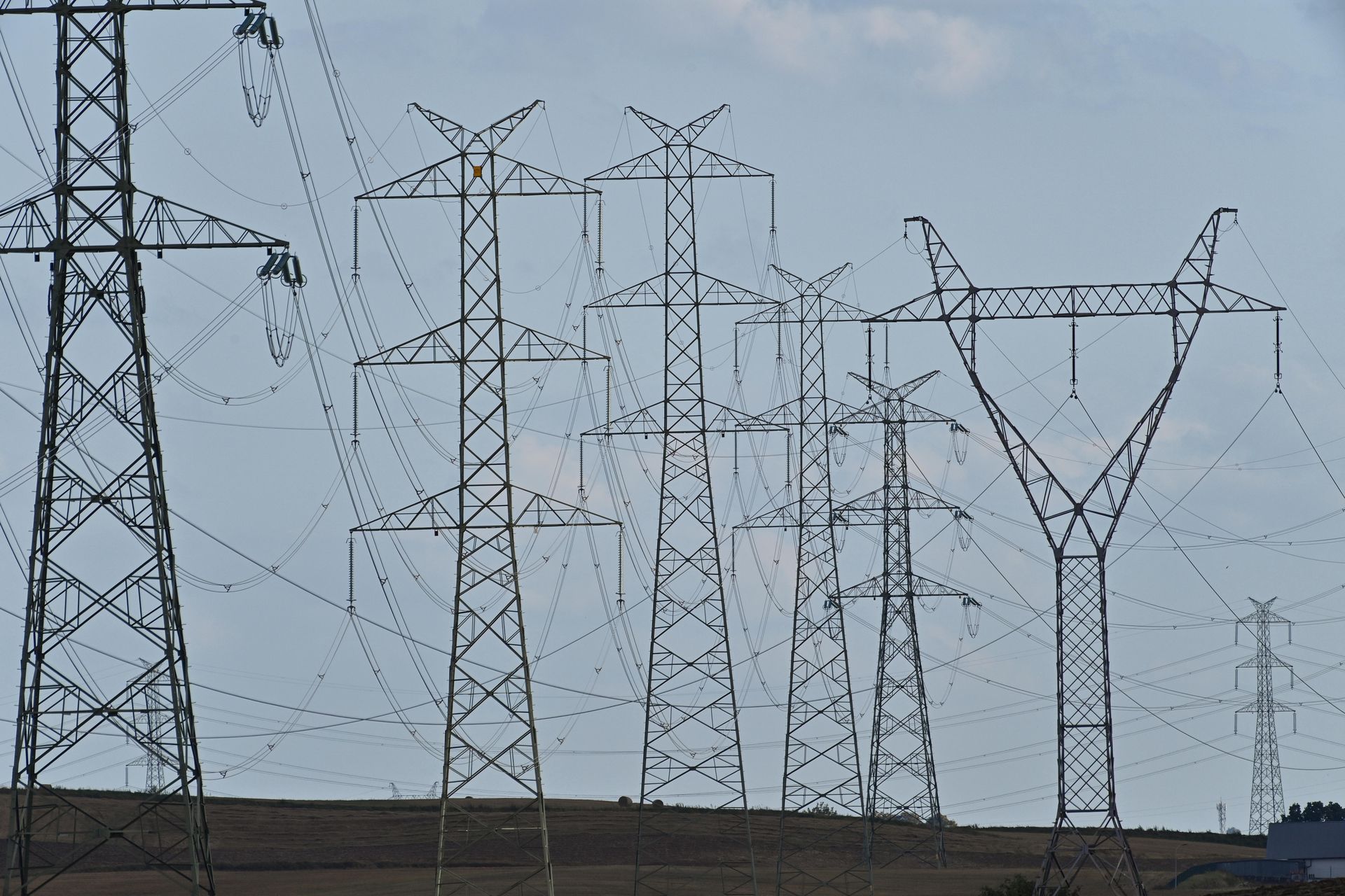Brak prądu w kilku obwodach. Efekt ataku Rosji na Ukrainę