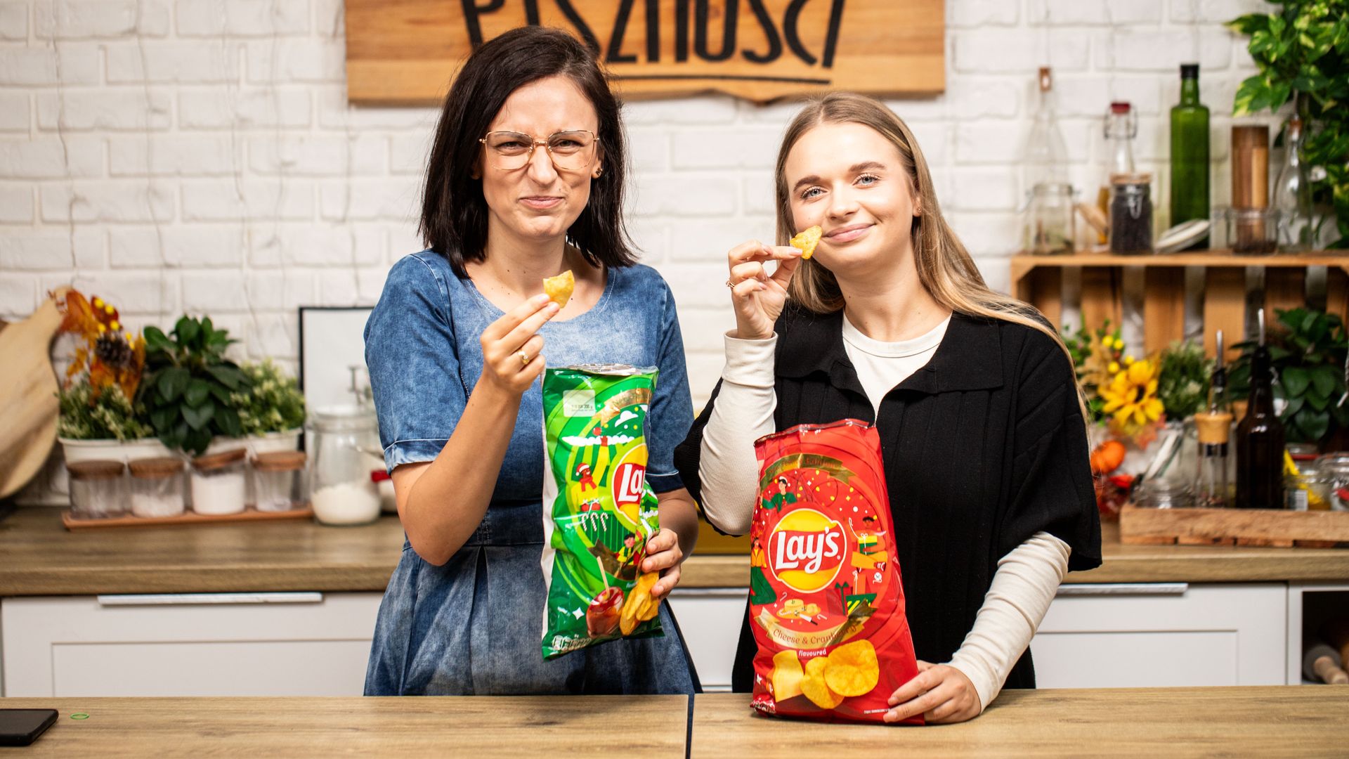 Przetestowałyśmy najnowsze smaki chipsów. Nie takiego finału oczekiwałyśmy