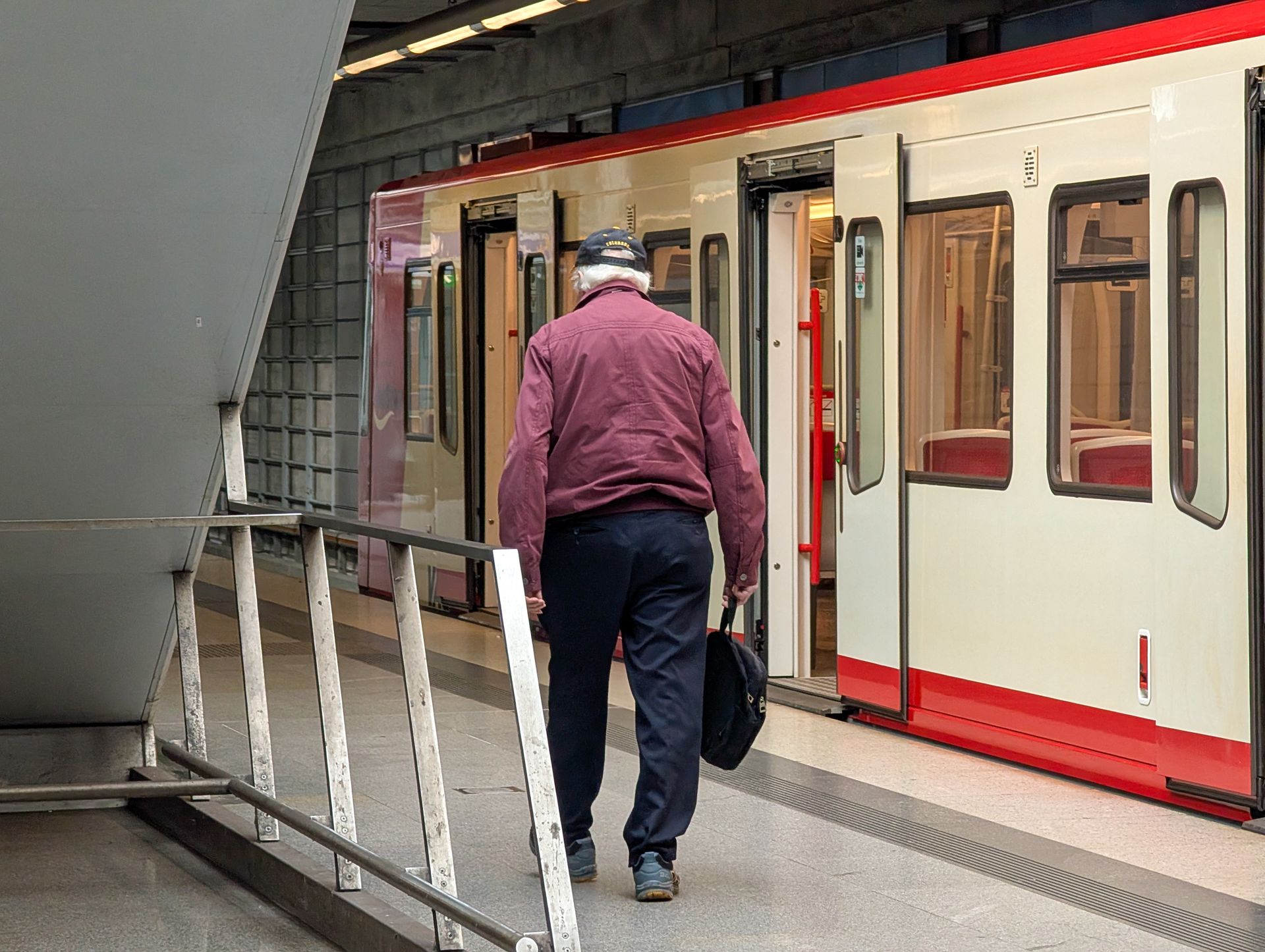 Emeryt z Włoch zagrał w filmie. Ma zwrócić 21 tys. euro