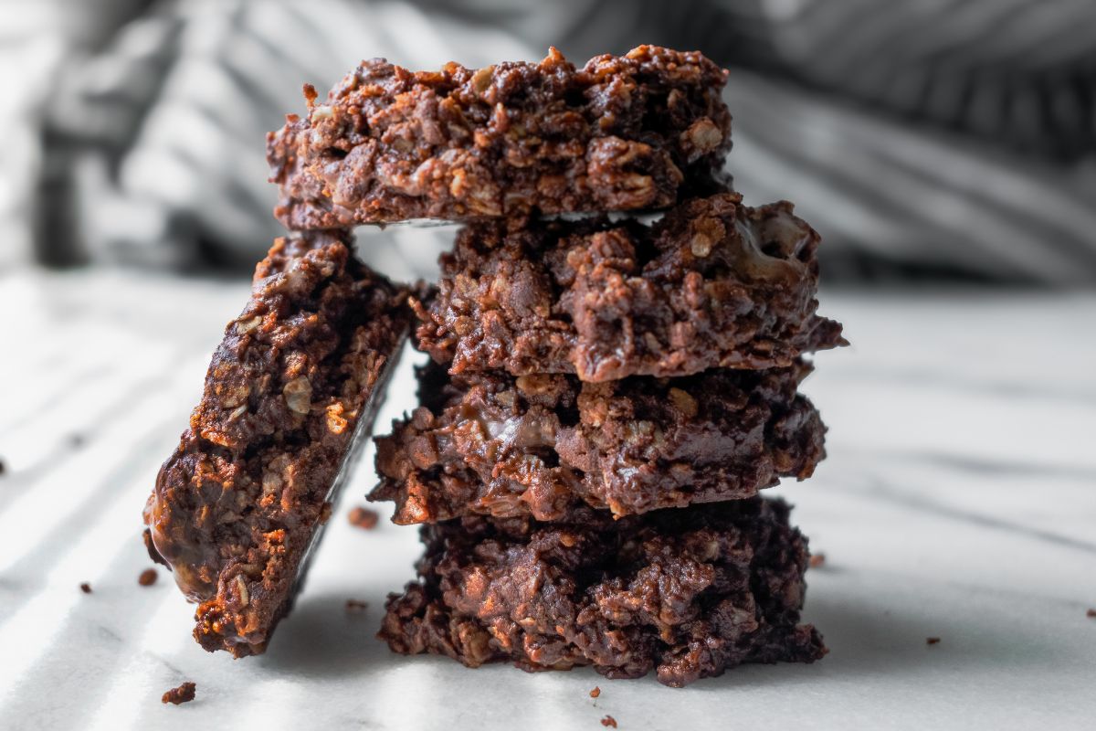 Wkładam do lodówki zamiast do piecyka. Po południu wyjmuję gotowe ciasteczka do kawy