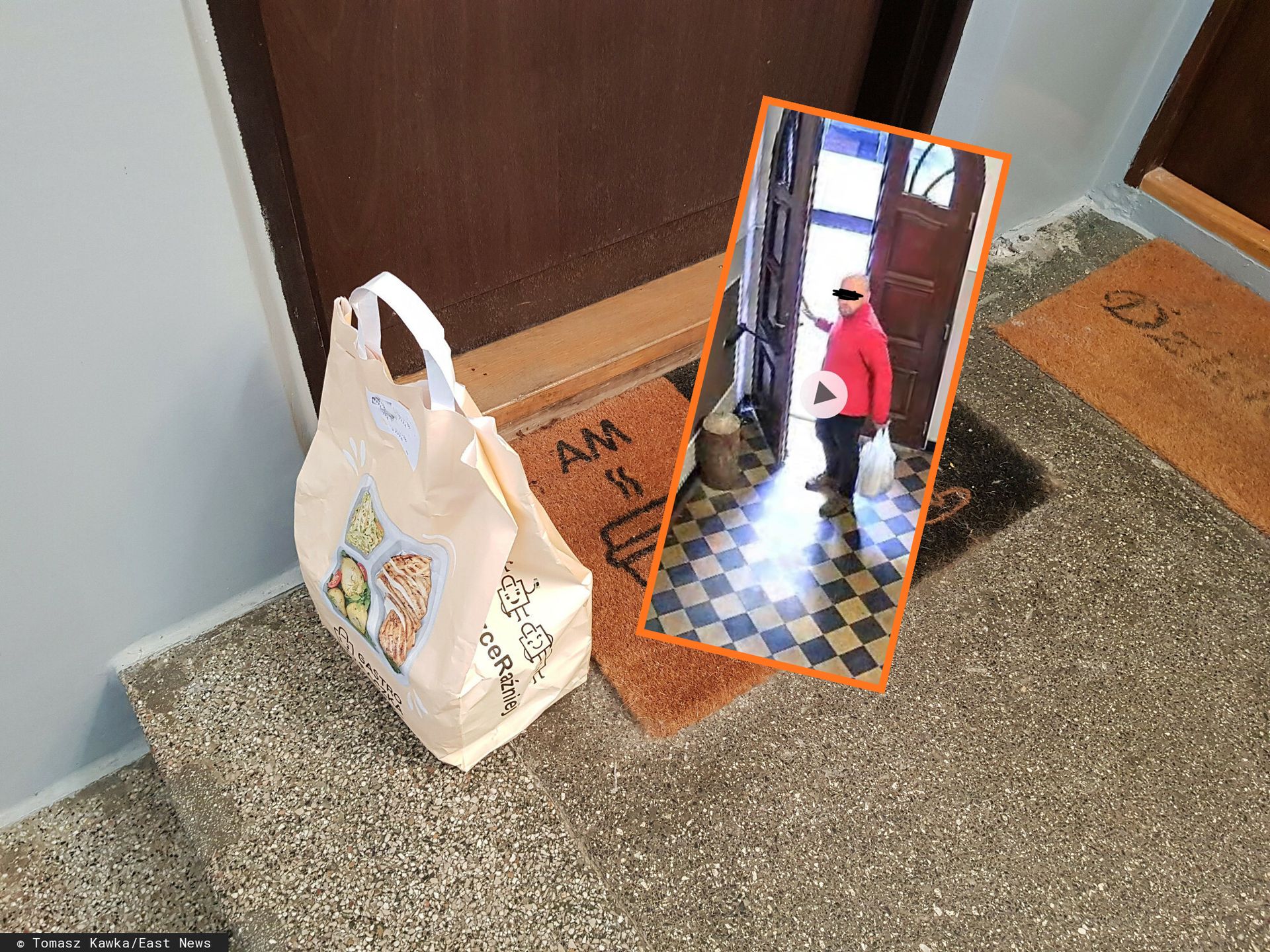 Kradnie im posiłki spod drzwi. Pokazali wizerunek podejrzanego