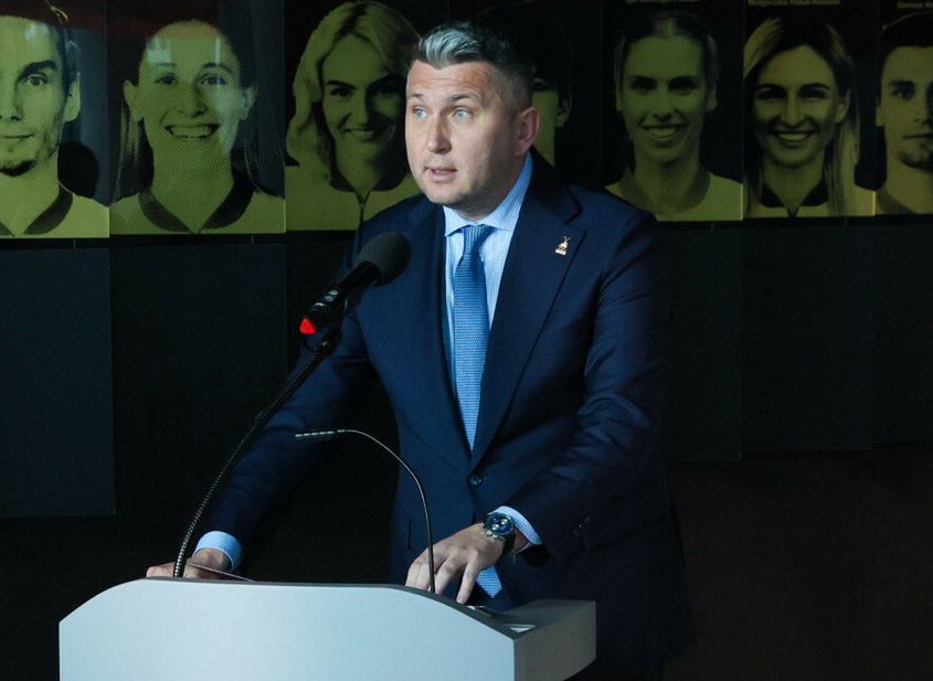 Radosław Piesiewicz powinien odejść? Polacy wydali werdykt